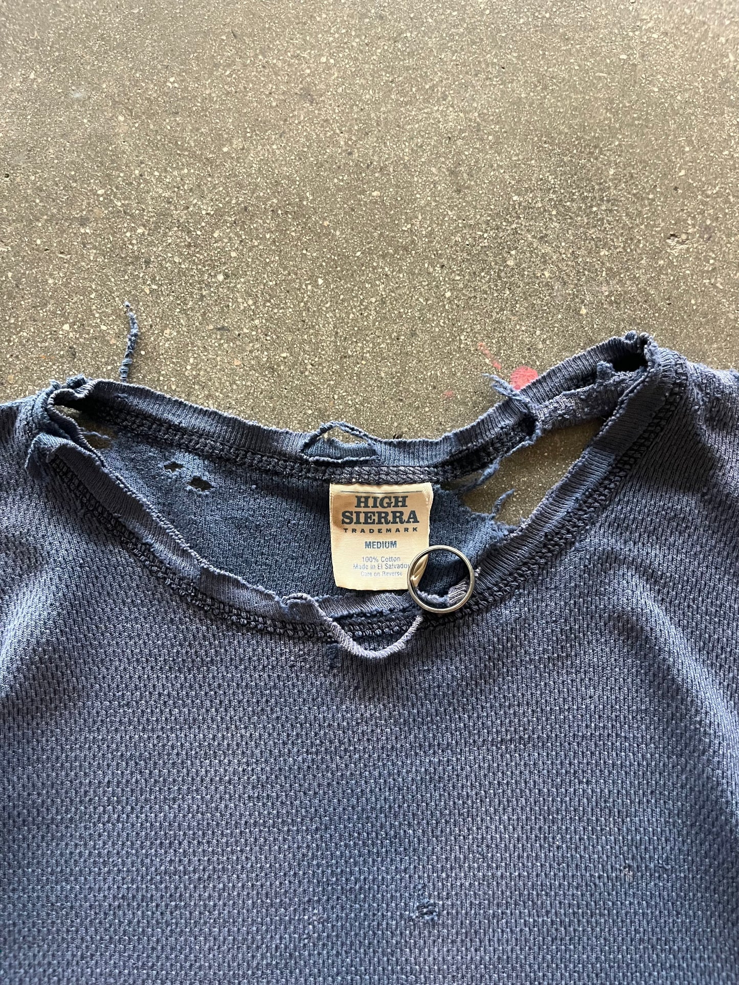 2000’S THRASHED NAVY WAFFLE THERMAL - M
