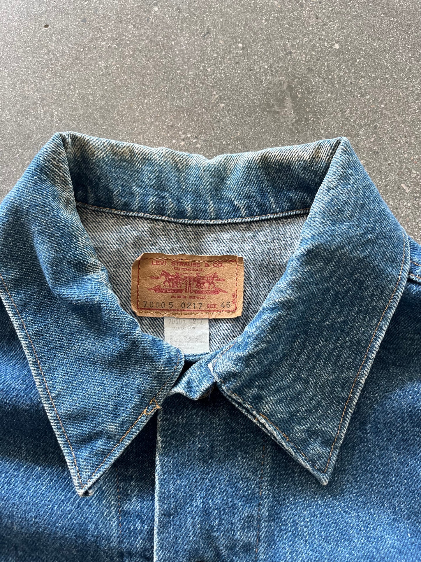 90’S TYPE 3 LEVI’S DENIM JACKET - CROPPED BOXY M