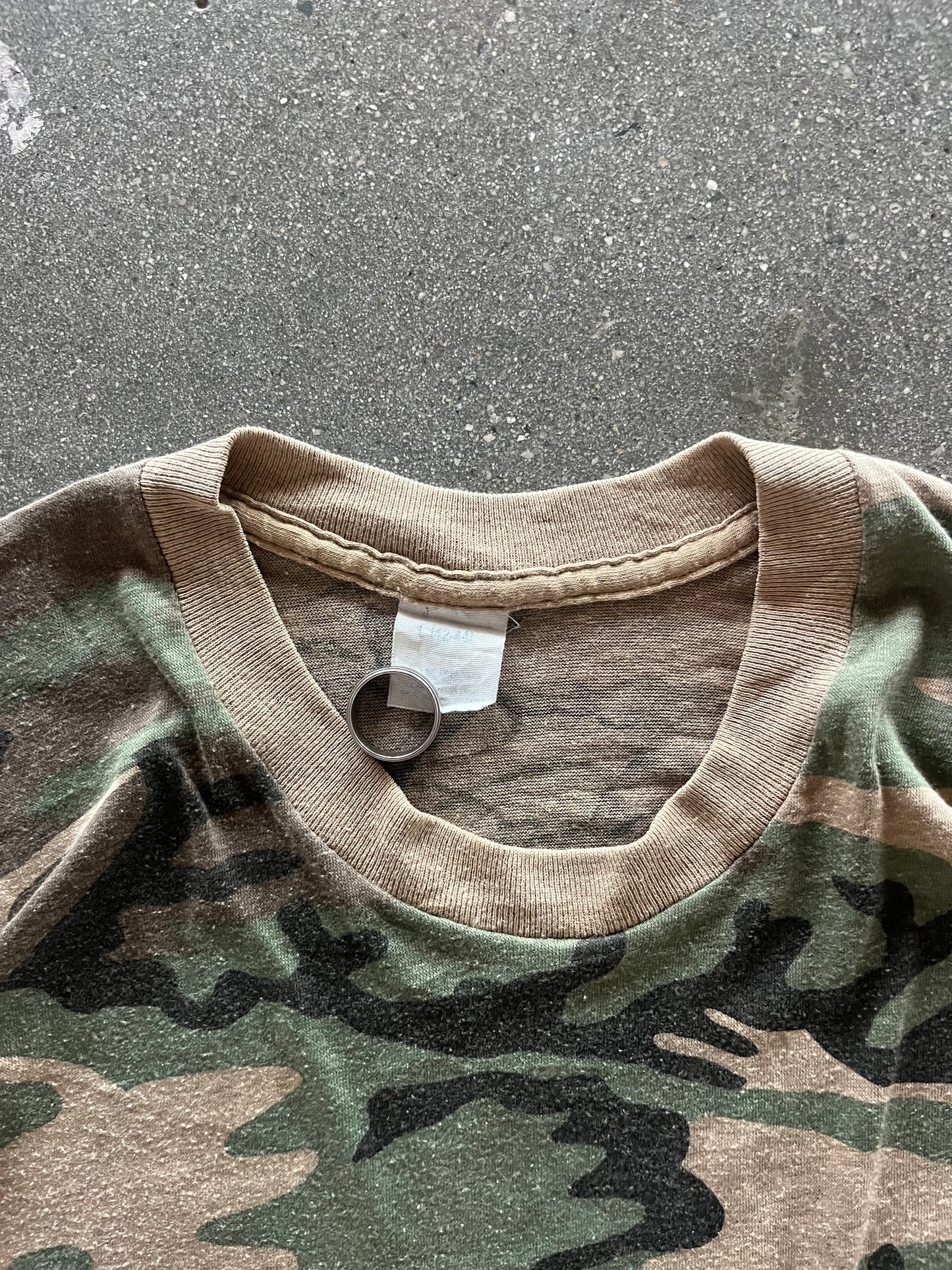 90’S ARMY CAMO SELVEDGE POCKET TEE - L