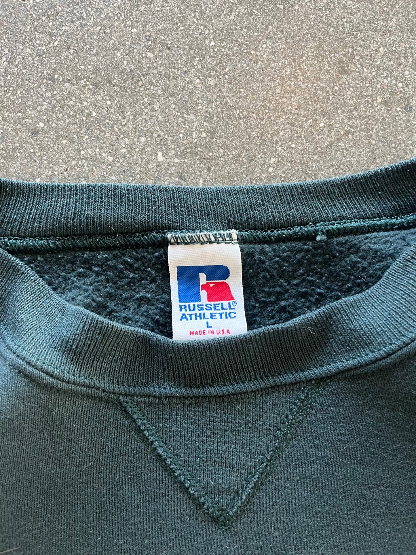 90’S FOREST GREEN RUSSELL CREWNECK - BOXY L