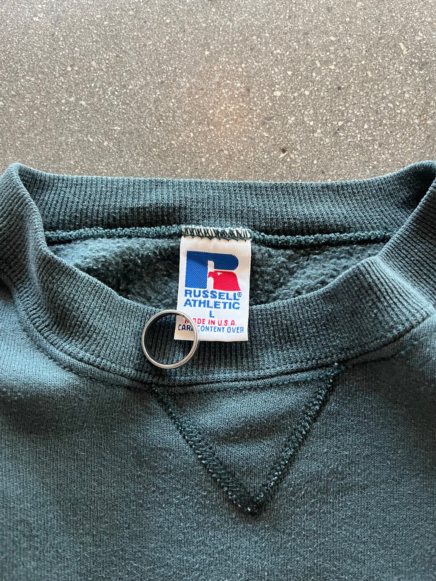 90’S FADED FOREST GREEN RUSSELL CREWNECK - BOXY L