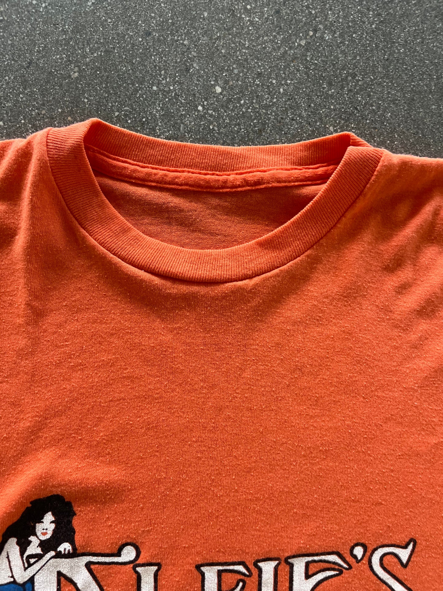 90’S TANGERINE “ALFIES” RESTAURANT TEE - M/L