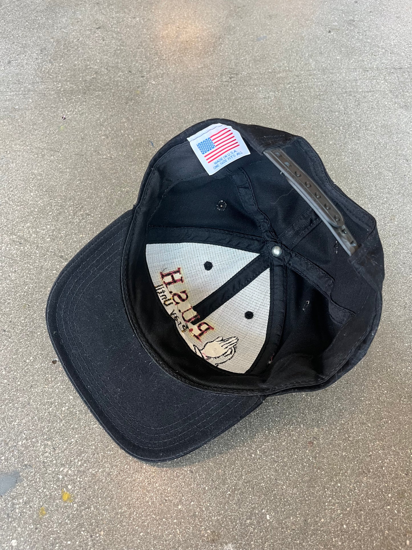90’S “PRAY UNTIL SOMETHING HAPPENS” HAT - ONE SIZE