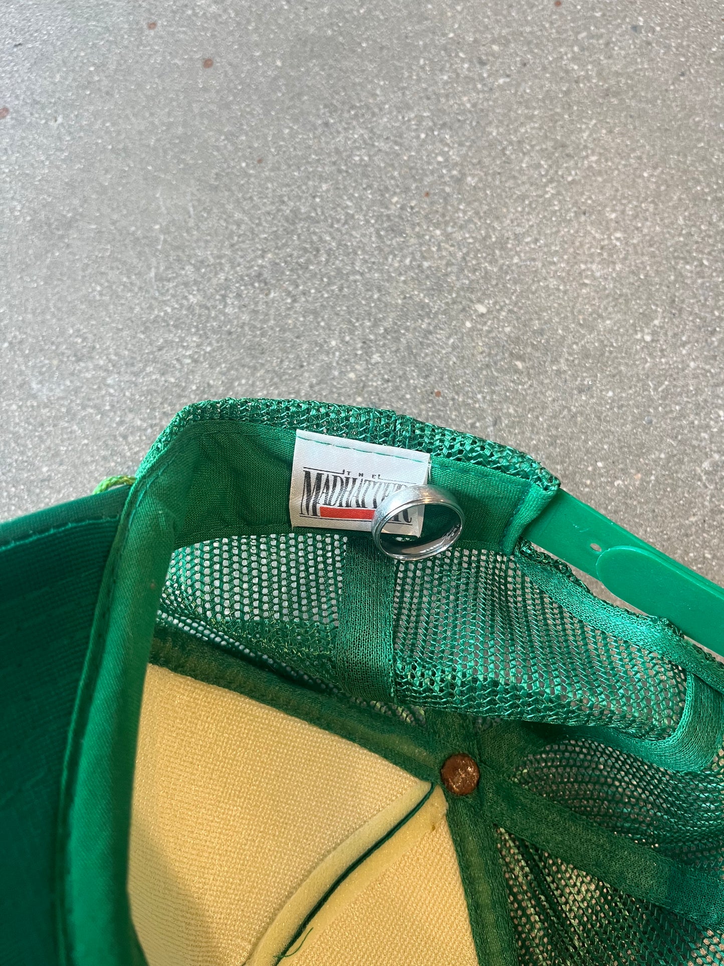 90’S GREEN “PONY” HAT - ONE SIZE