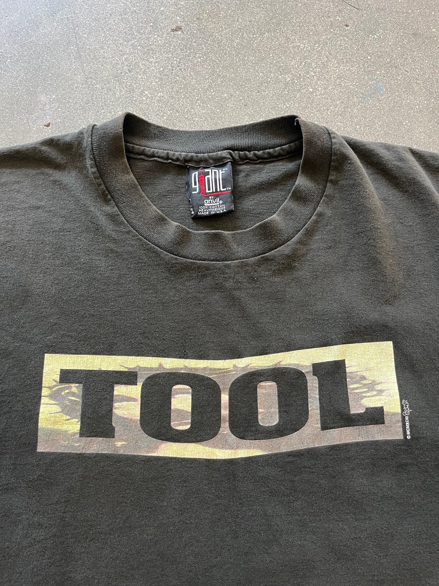 90’S “TOOL” TEE - L