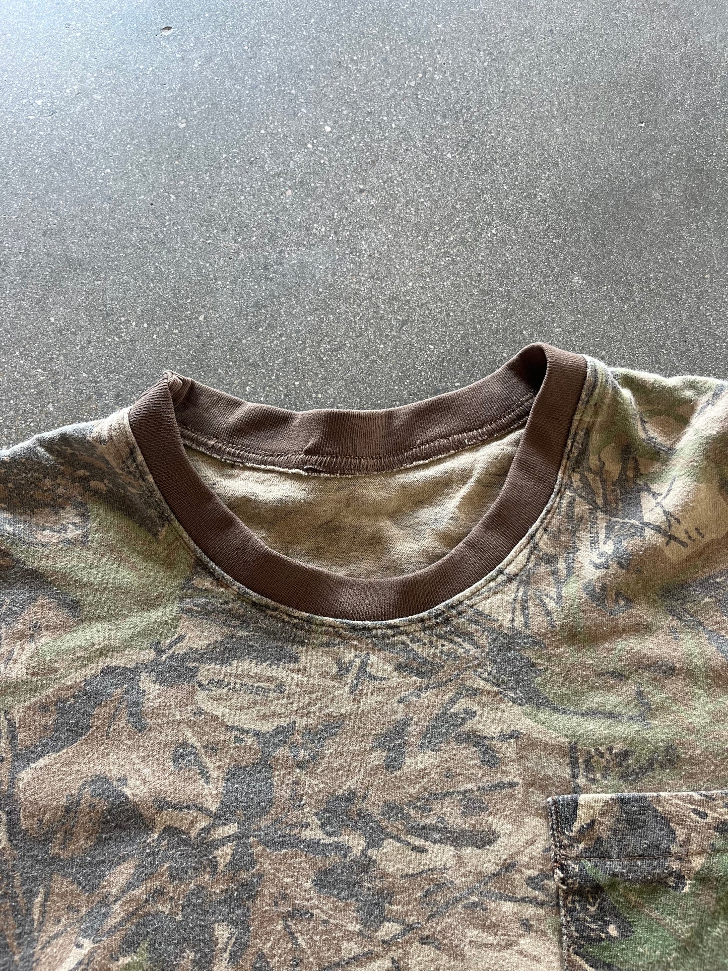 90’S REALTREE POCKET TEE - BOXY L/XL