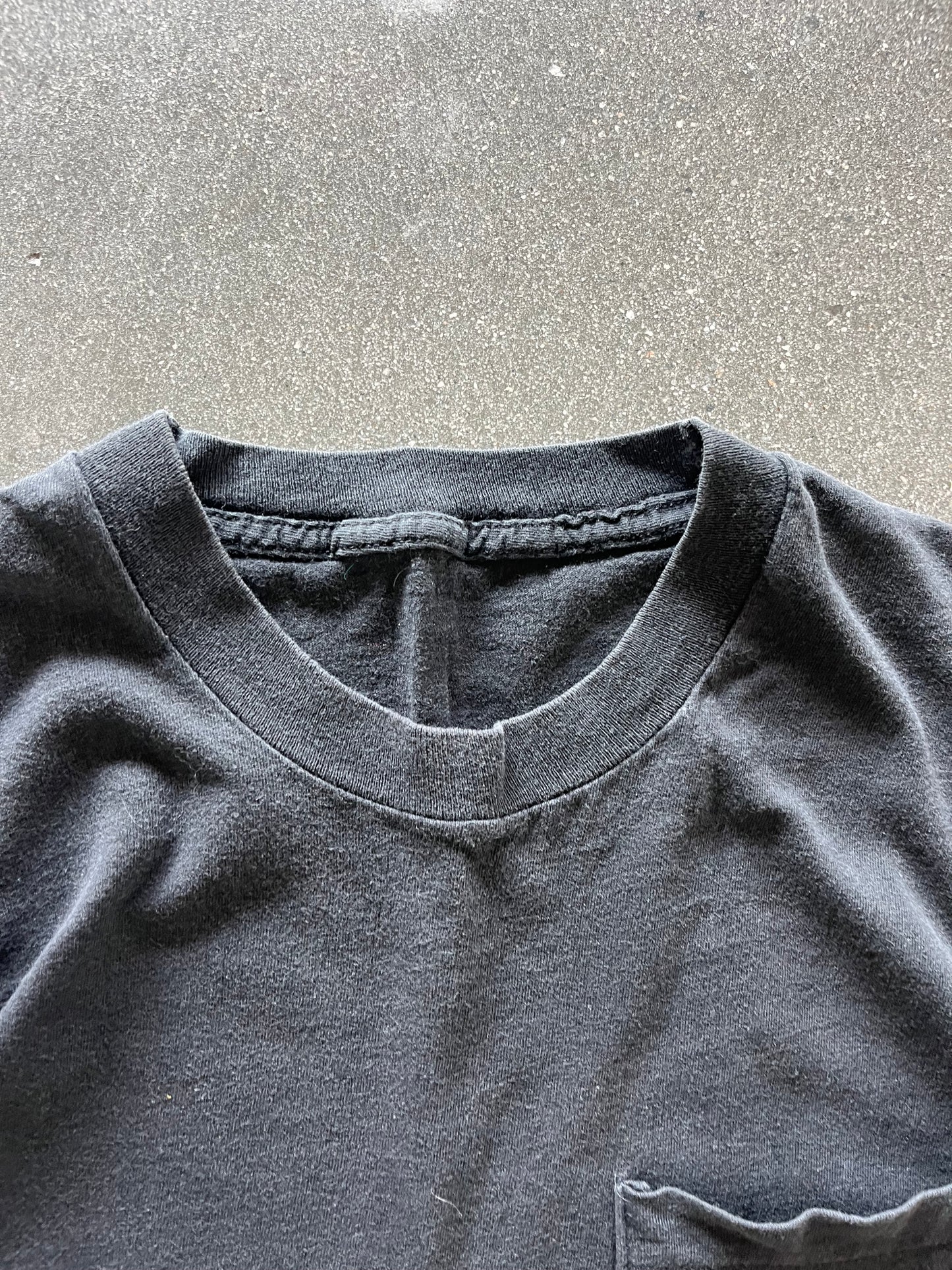 90’S BLACK SELVEDGE POCKET TEE - M/L