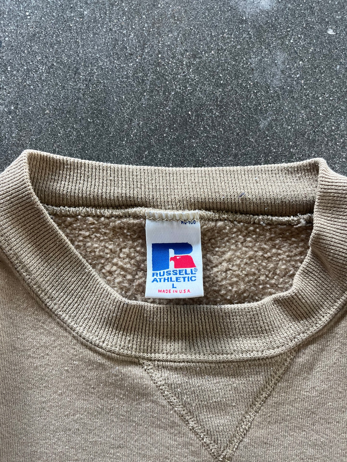 90’S CREAM BROWN RUSSELL ATHLETIC CREWNECK - BOXY L