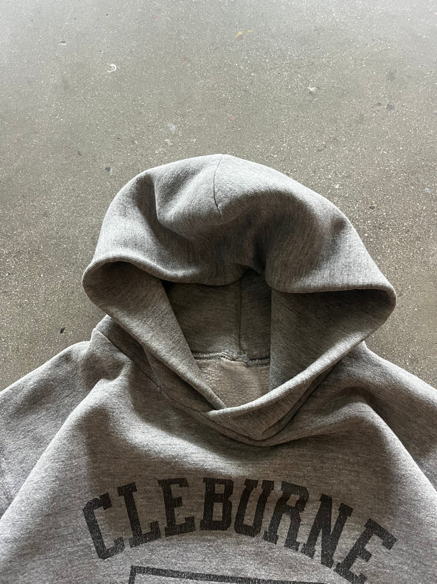 90’S “CLEBURNE ATHLETICS” RUSSELL HOODIE - M