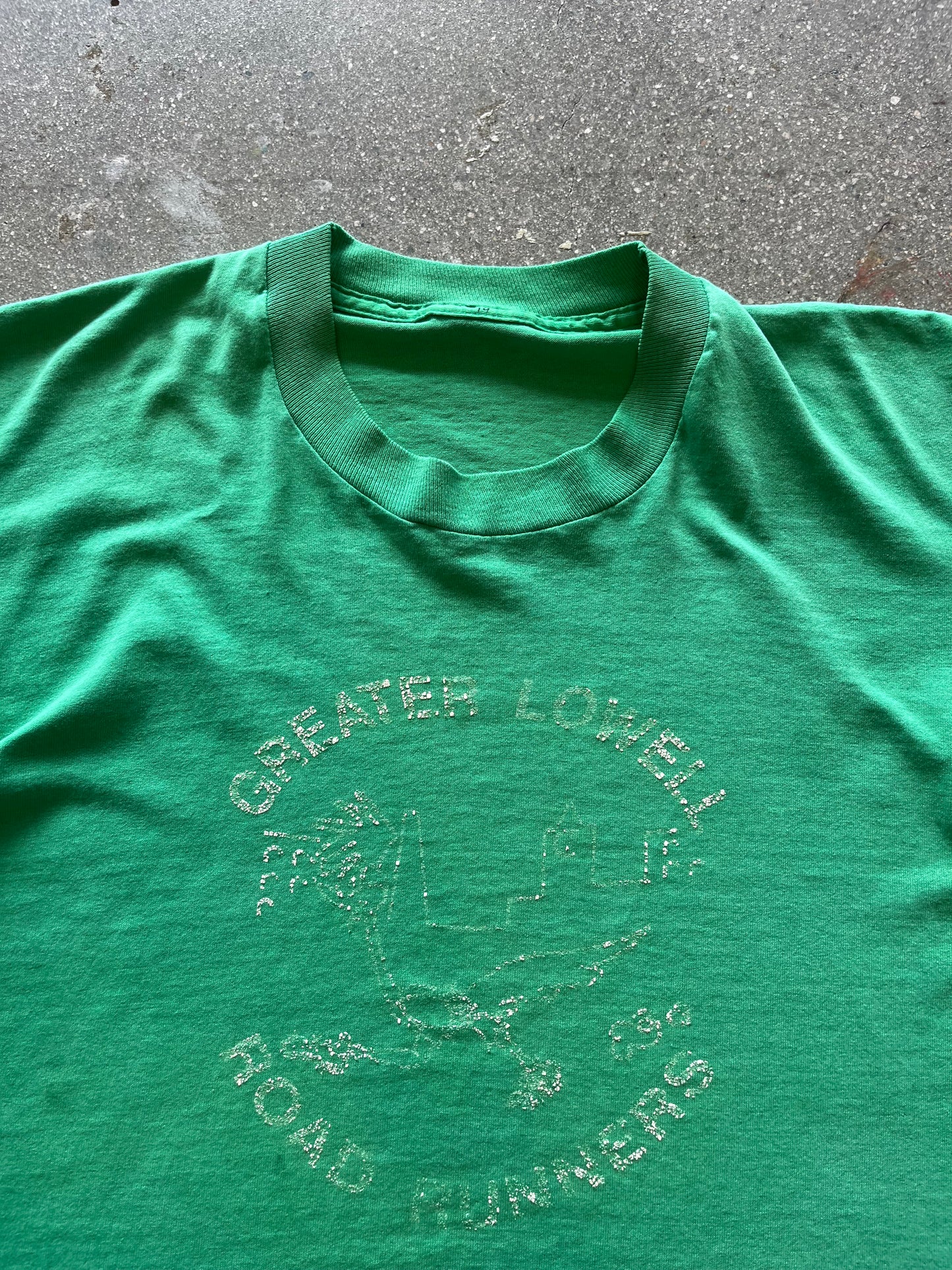 90’S FADED EMERALD GREEN “ROAD RUNNERS” TEE - BOXY L
