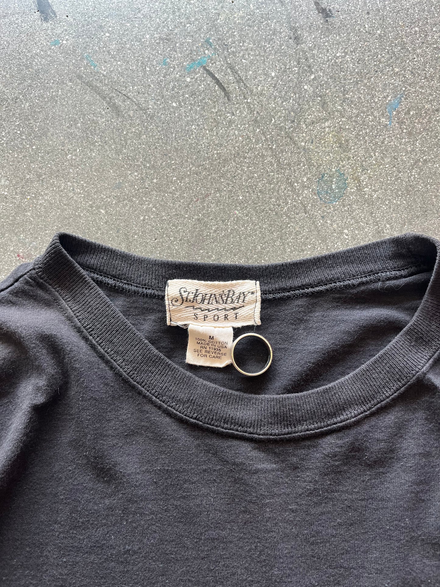 90’S BLANK BLACK POCKET TEE - L