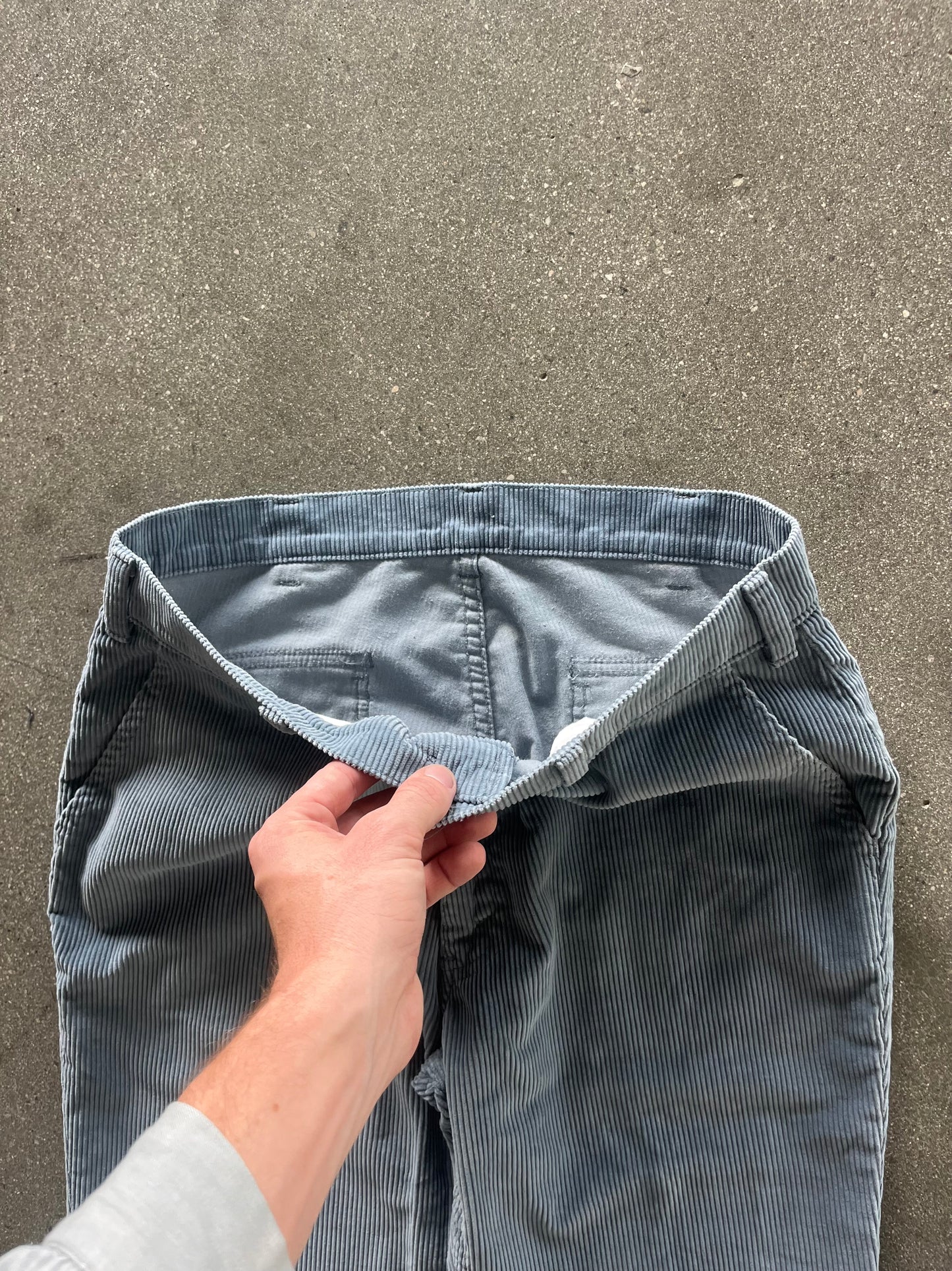 70’S BABY BLUE CORDUROY BOOTCUT WHITE TAB LEVI’S - 34