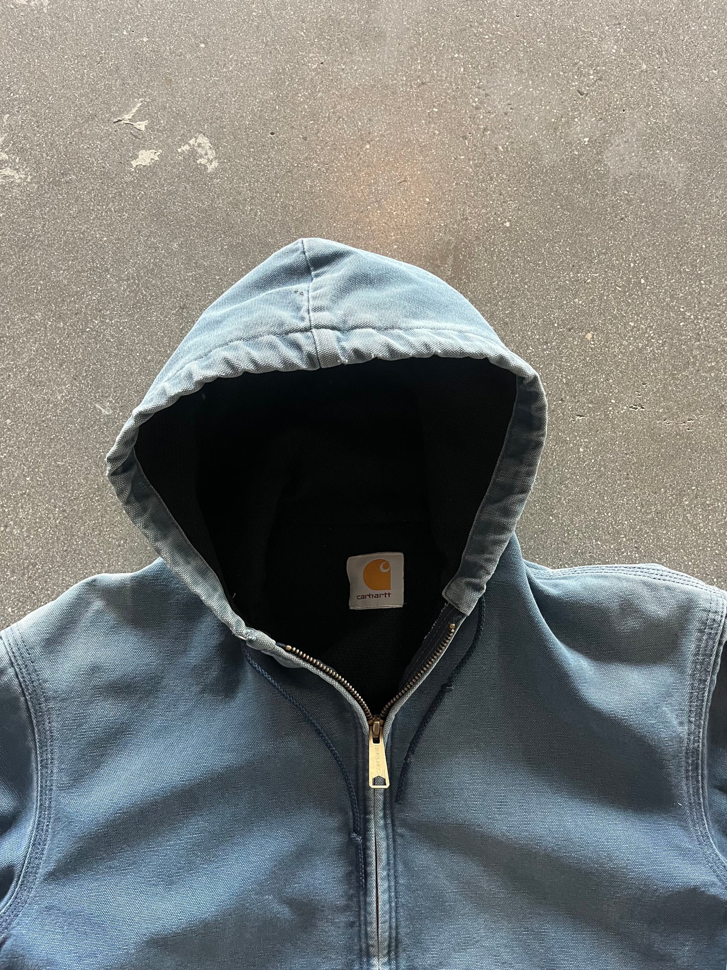 90’S FADED SKY BLUE HOODED CARHARTT JACKET - BOXY M