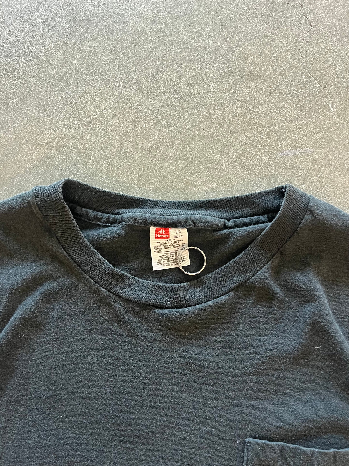 90’S BLACK HANES SELVEDGE POCKET TEE - L