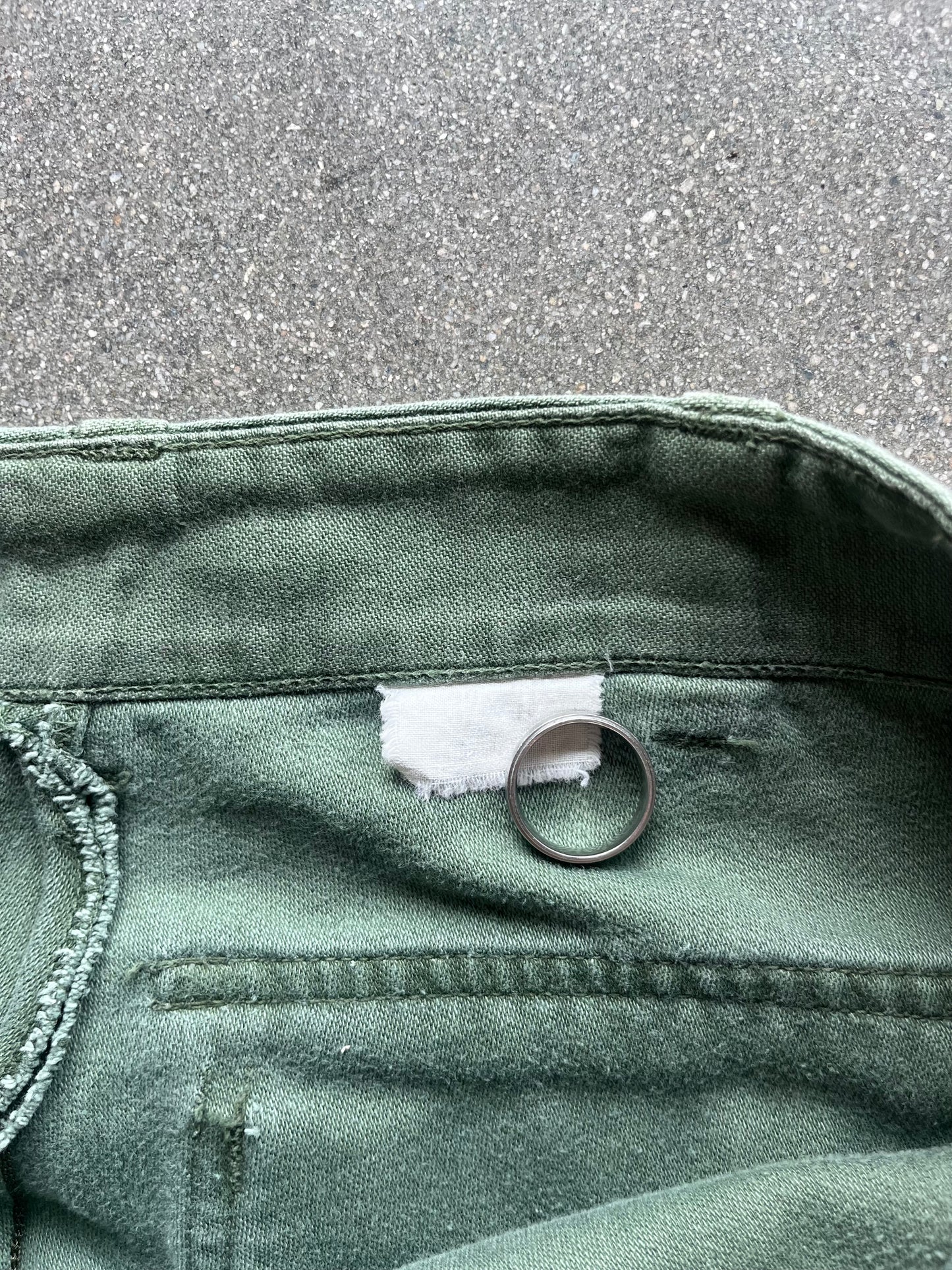 80’S GREEN MILITARY OG 107’S - 32