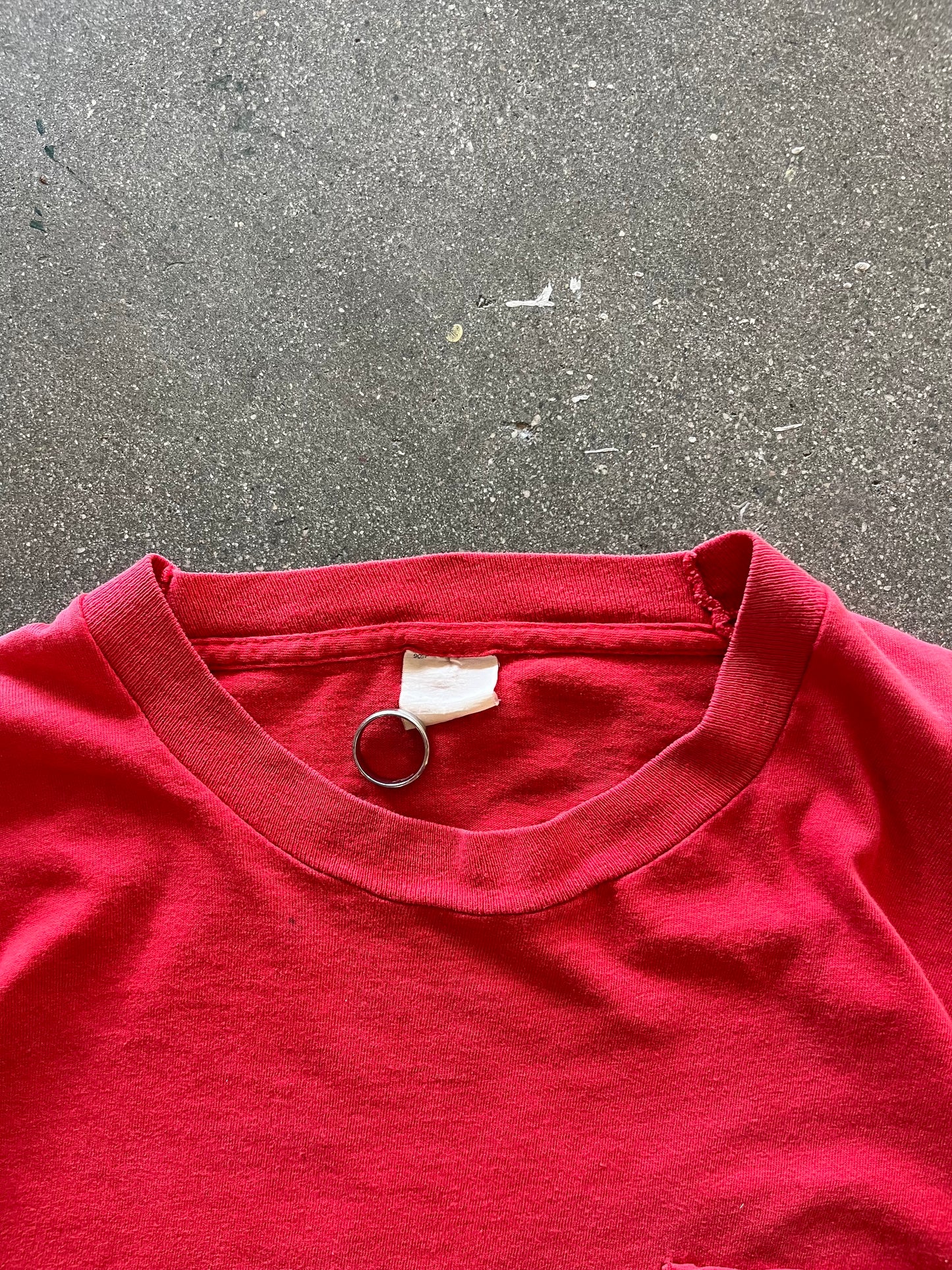 70’S THRASHED RED SELVEDGE POCKET TEE - M/L