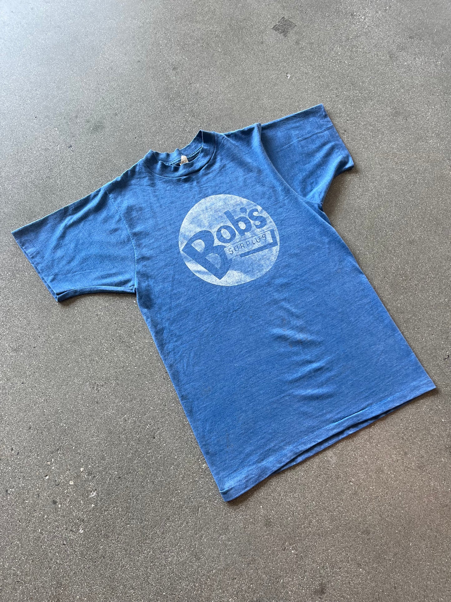 90’S FADED “BOB’S SURPLUS” TEE - M