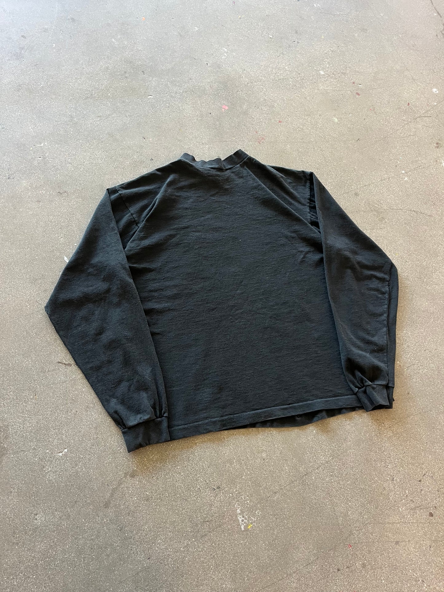 90’S FADED BLACK LONGSLEEVE - L/XL