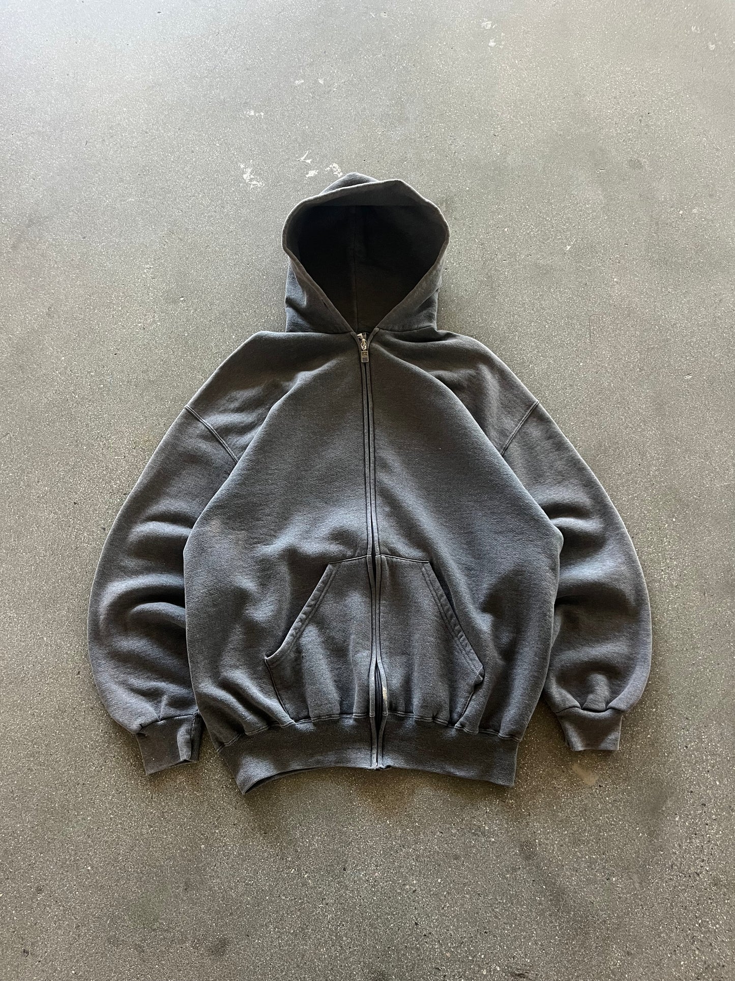 90’S CHARCOAL ZIP UP RUSSELL HOODIE - BOXY L/XL