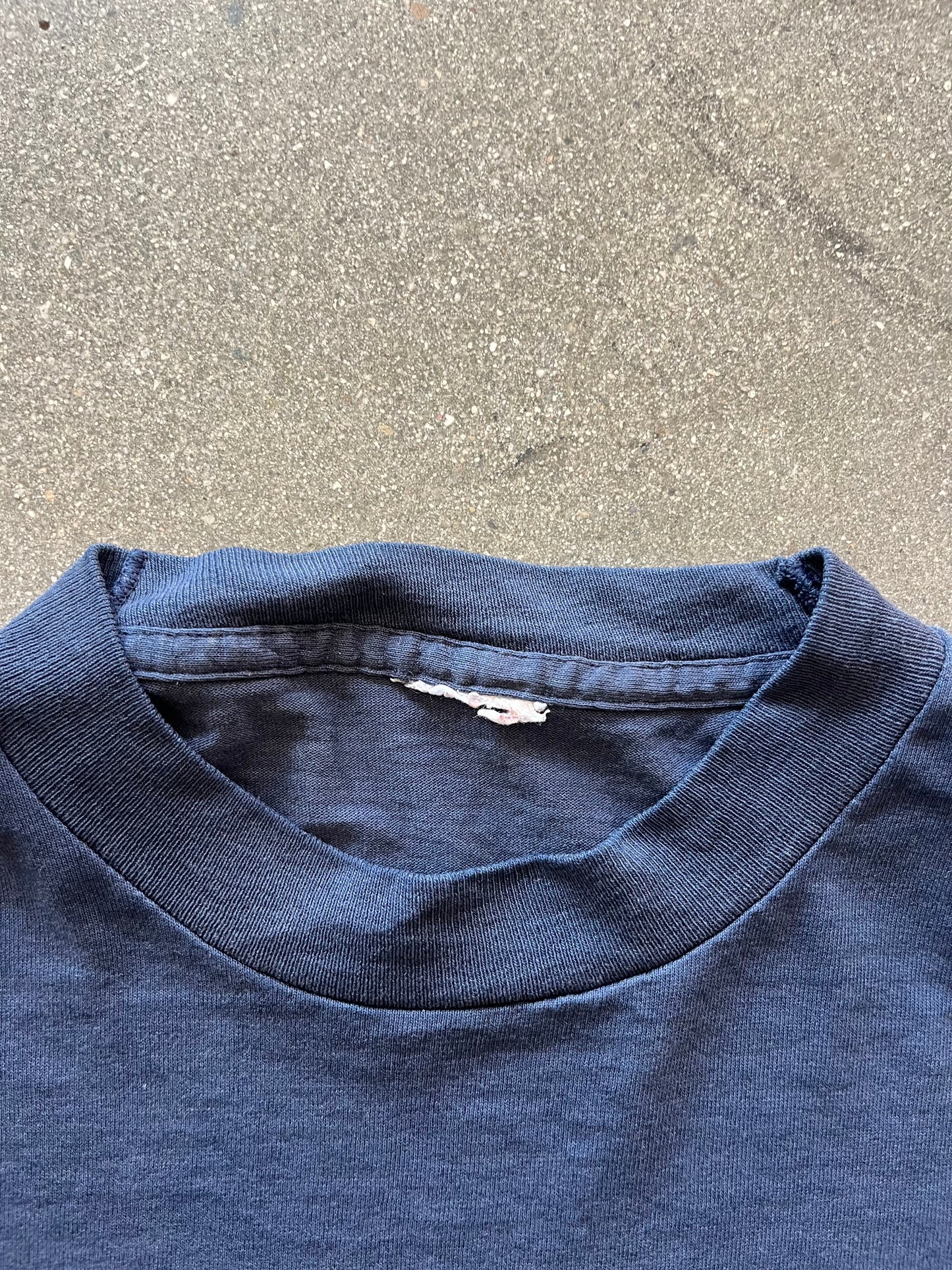 90’S NAVY “FINGER LAKES” TRACK TEE - BOXY L/XL