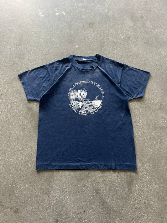 80’S SUNFADED “EMBASSY” TEE - L