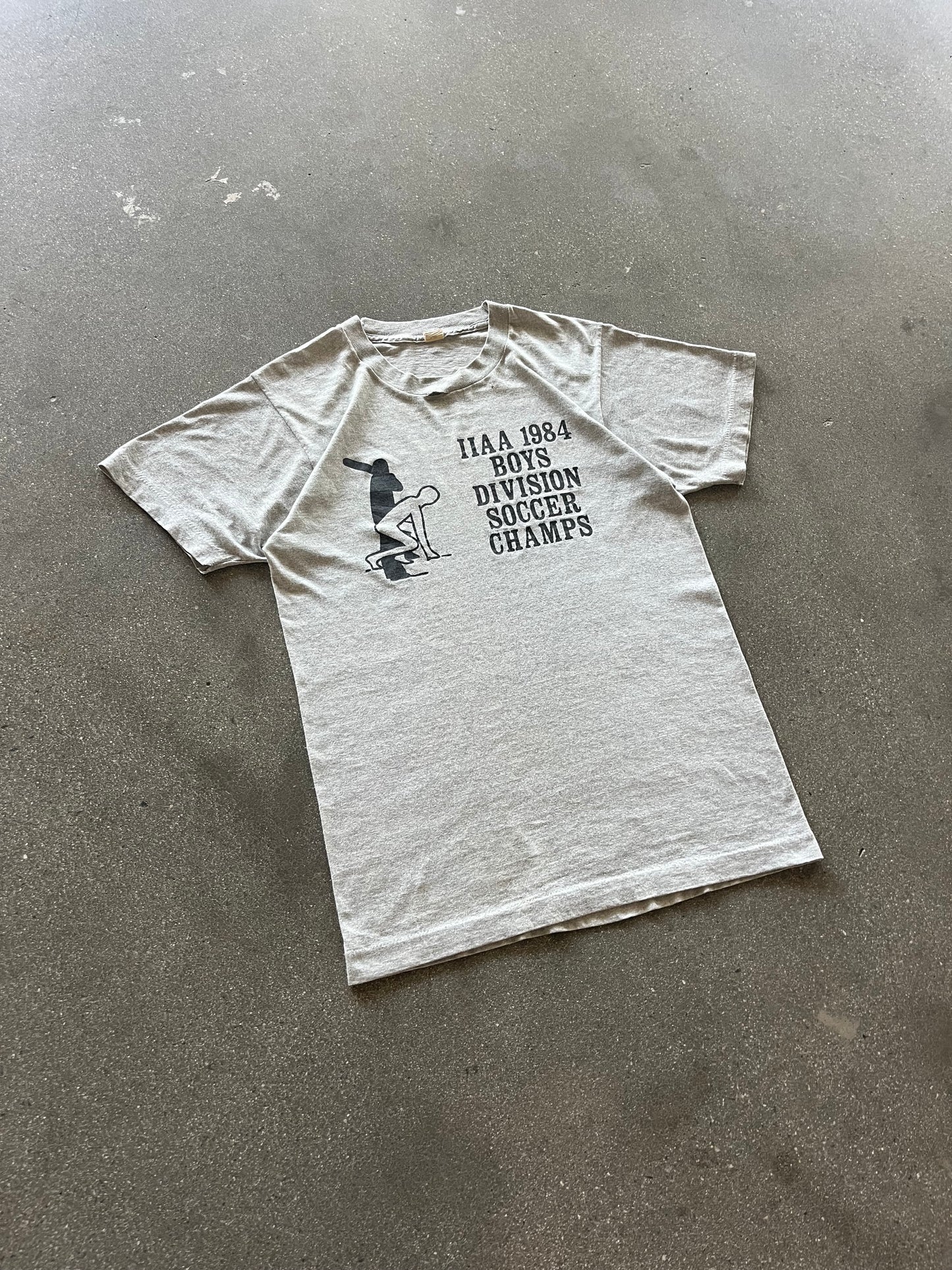 80’S HEATHER GRAY “IIAA SOCCER CHAMPS” TEE - M