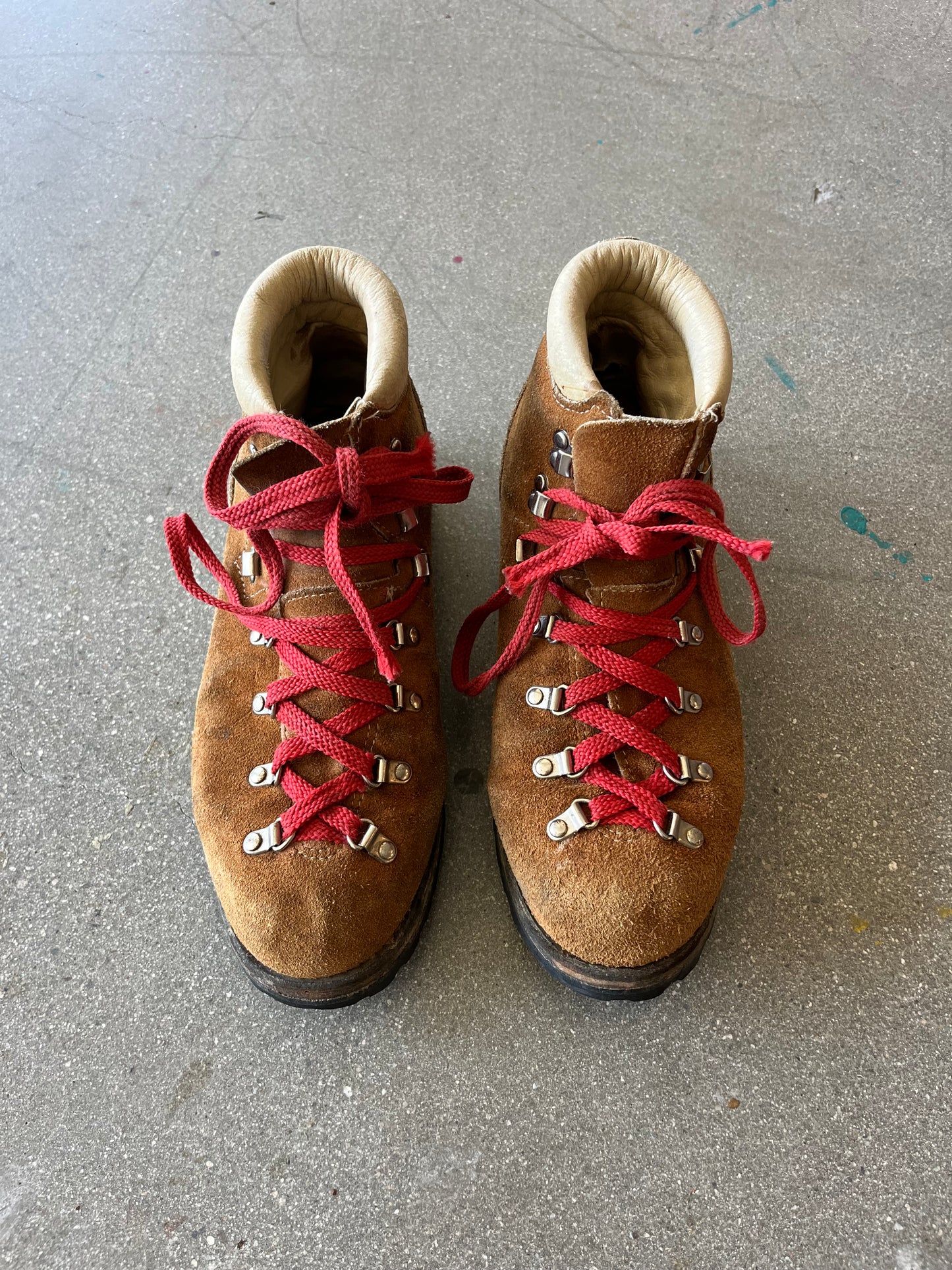 90’S MONTBLANC BROWN SUEDE HIKING BOOTS - 9 US MEN