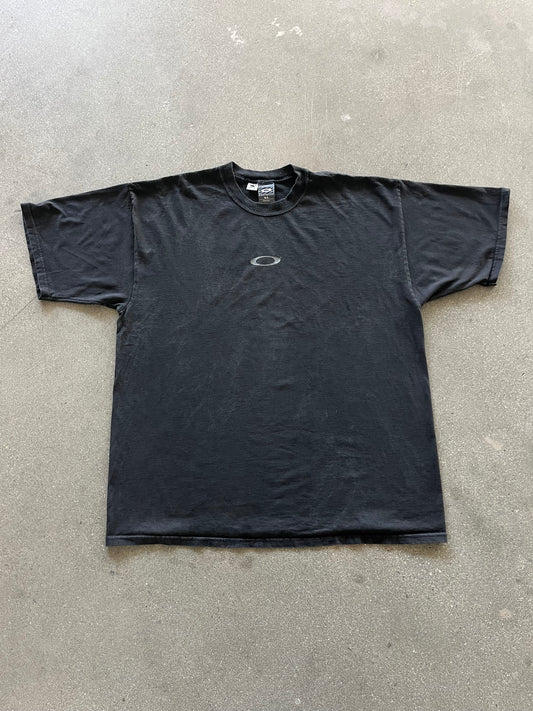 2000’S OAKLEY CENTER LOGO TEE - XL
