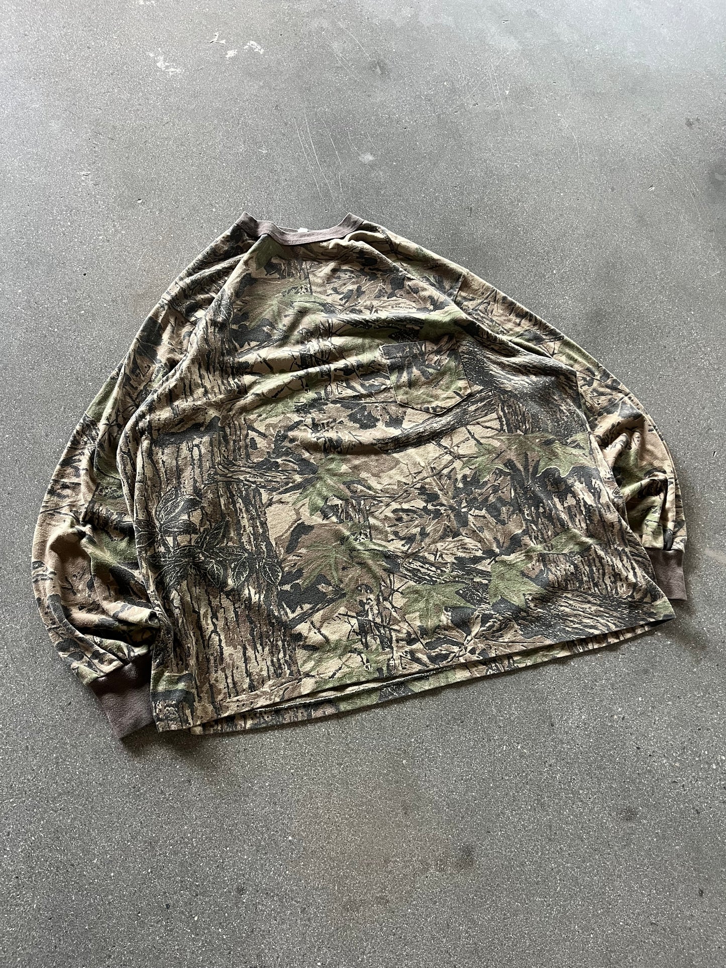 90’S REALTREE CAMO POCKET LONGSLEEVE - BOXY XL