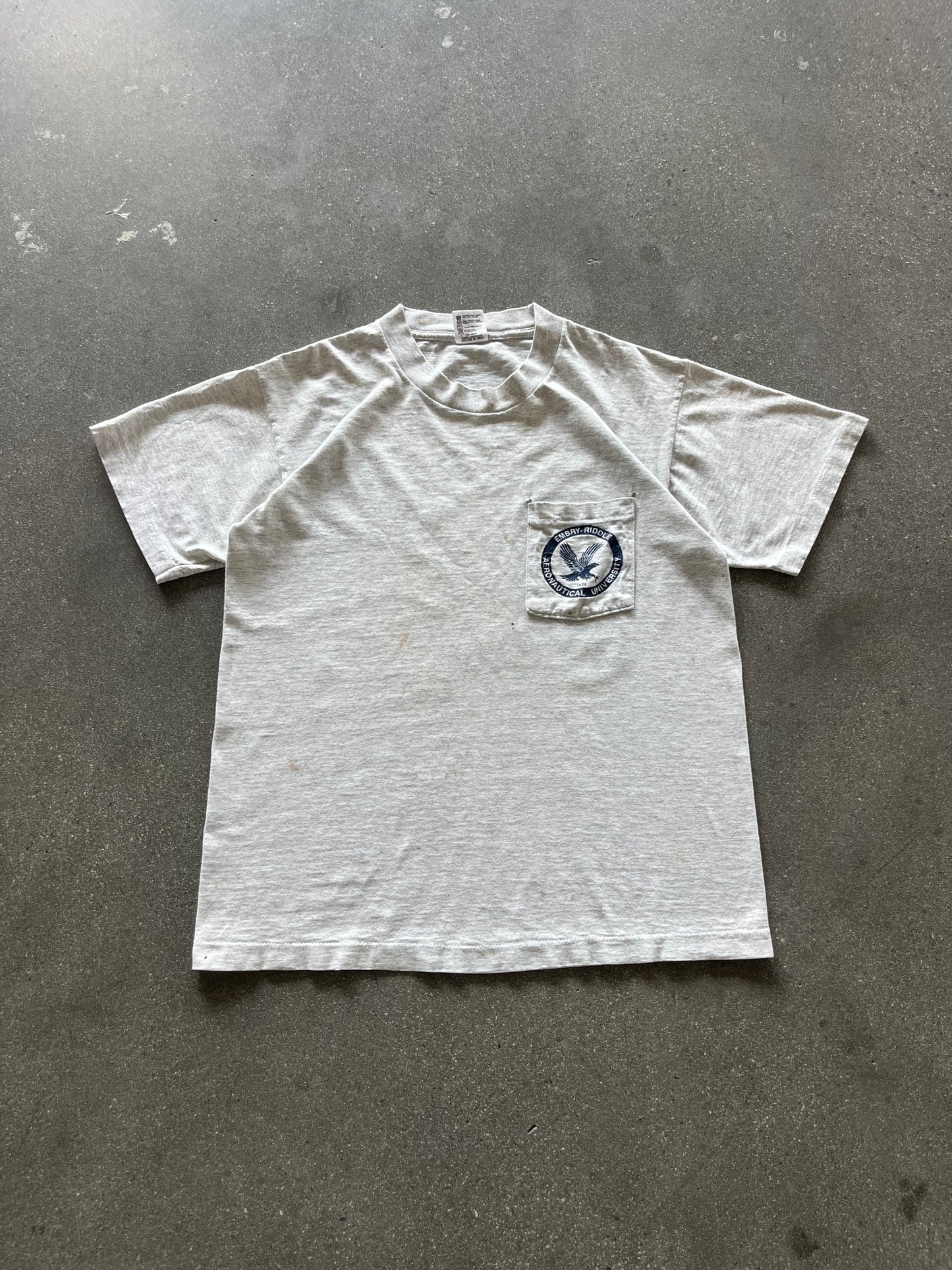 90’S HEATHER GRAY “EMBRY RIDDLE” POCKET TEE - M/L