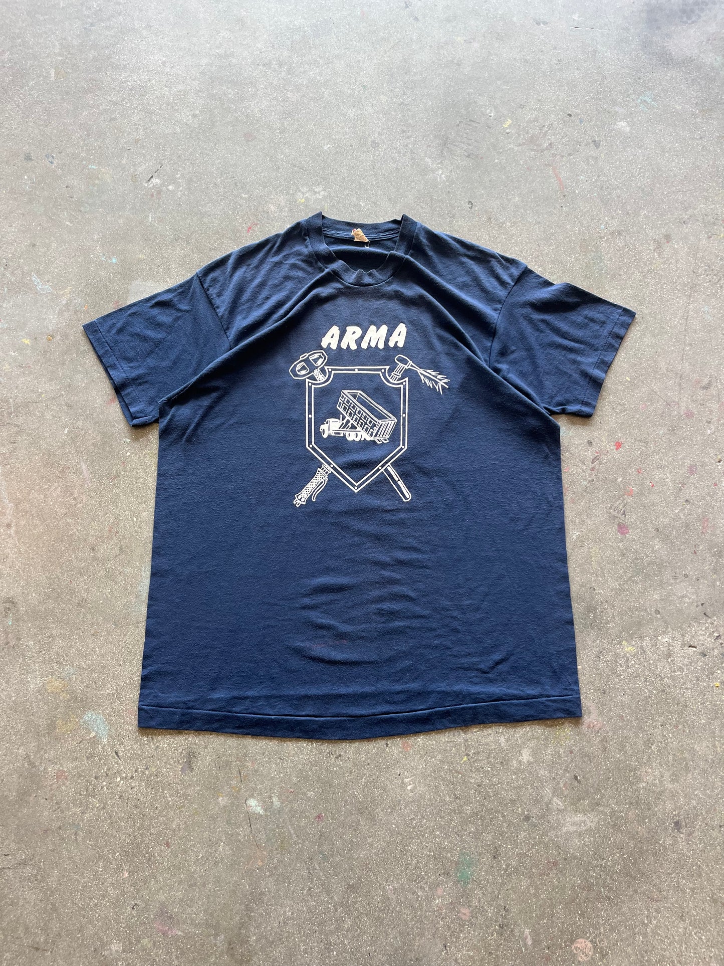 80’S NAVY BLUE “ARMA” TEE - L