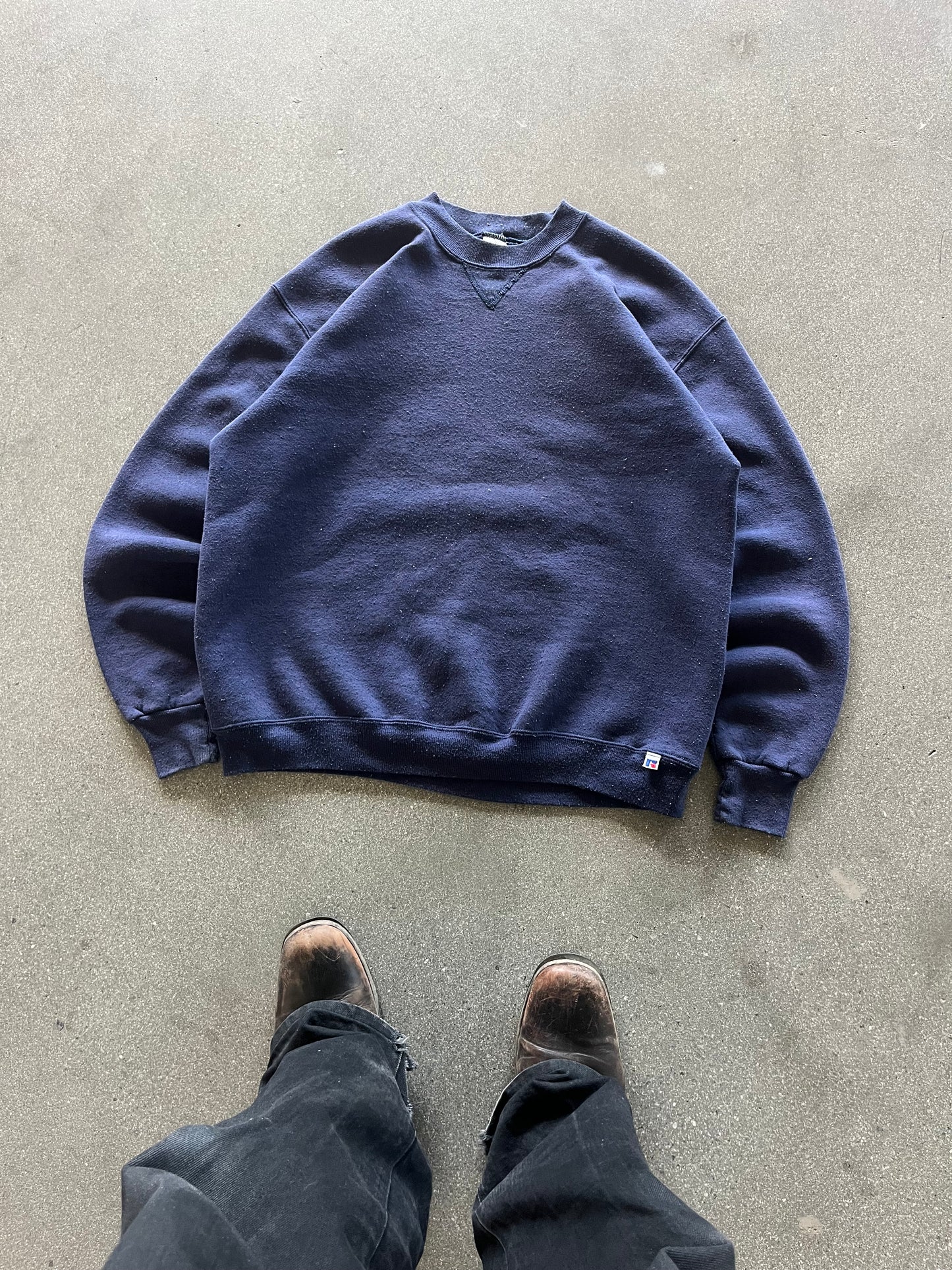 80’S NAVY BLUE RUSSELL ATHLETIC CREWNECK - BOXY L