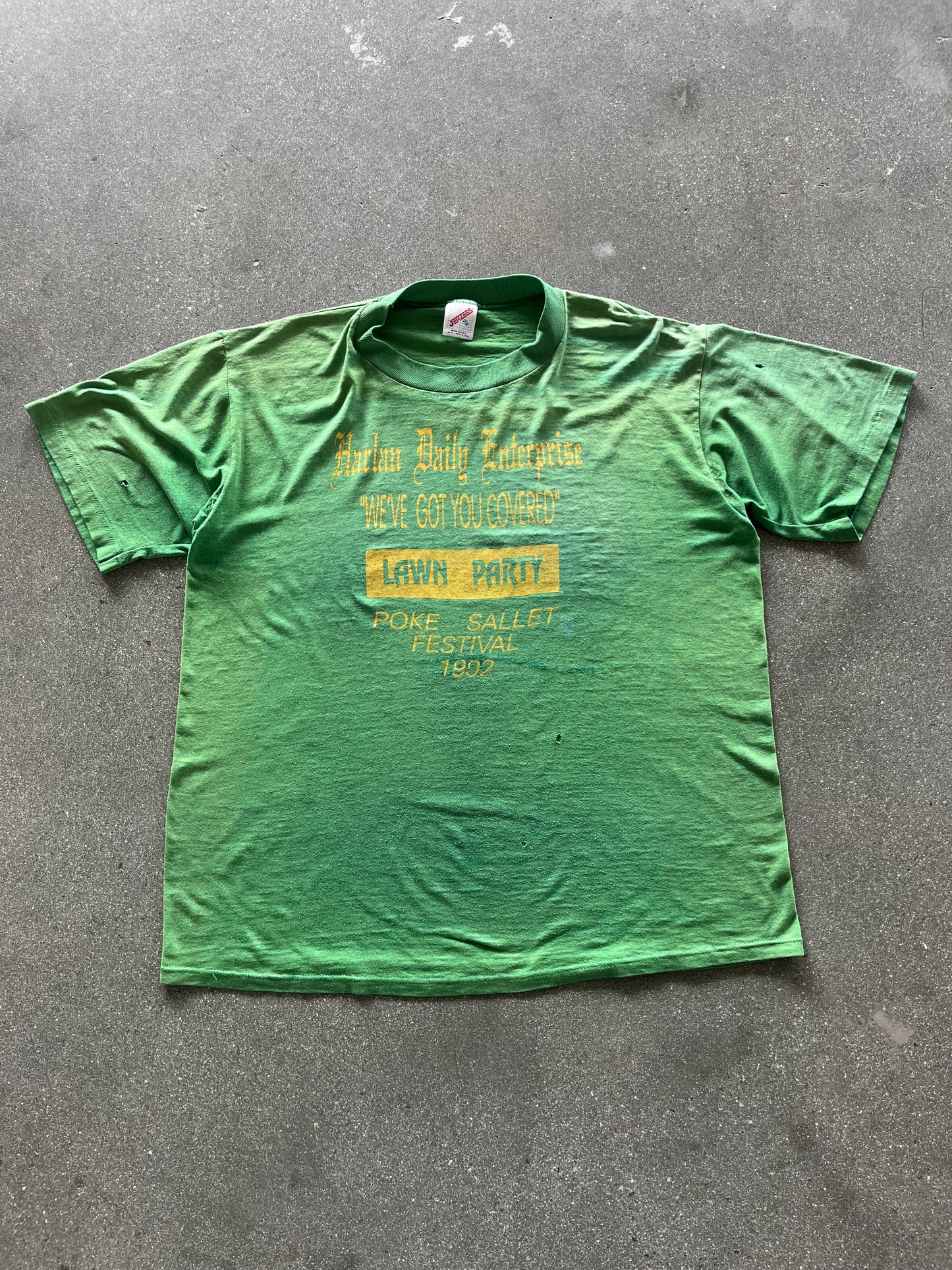 90’S SUNFADED GREEN “LAWN PARTY” TEE - BOXY L