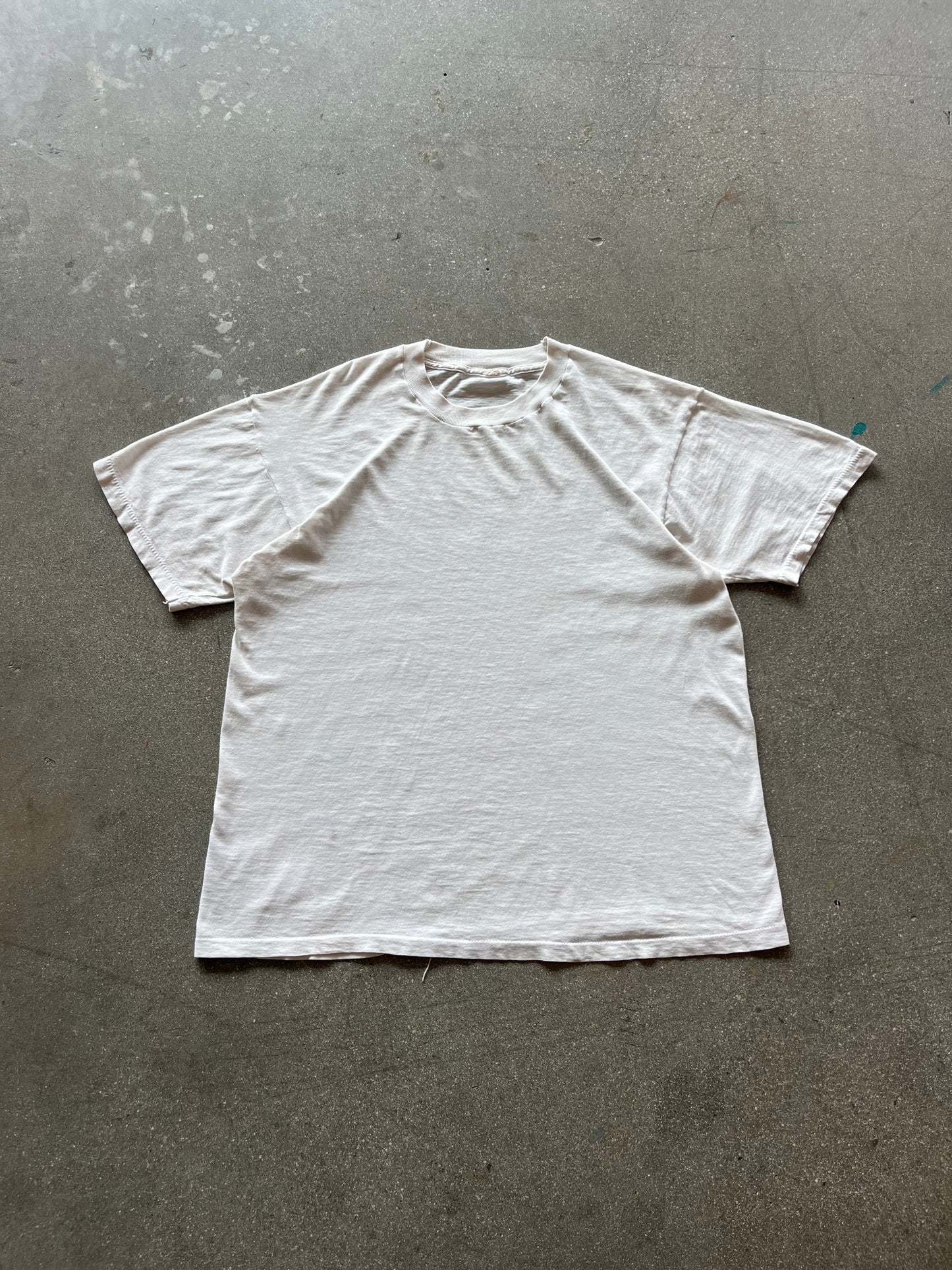 70’S WHITE BLANK TEE - M/L
