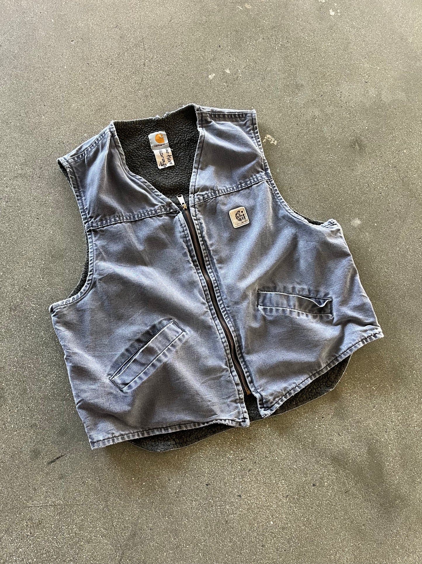 90’S CHARCOAL CARHARTT VEST - BOXY L