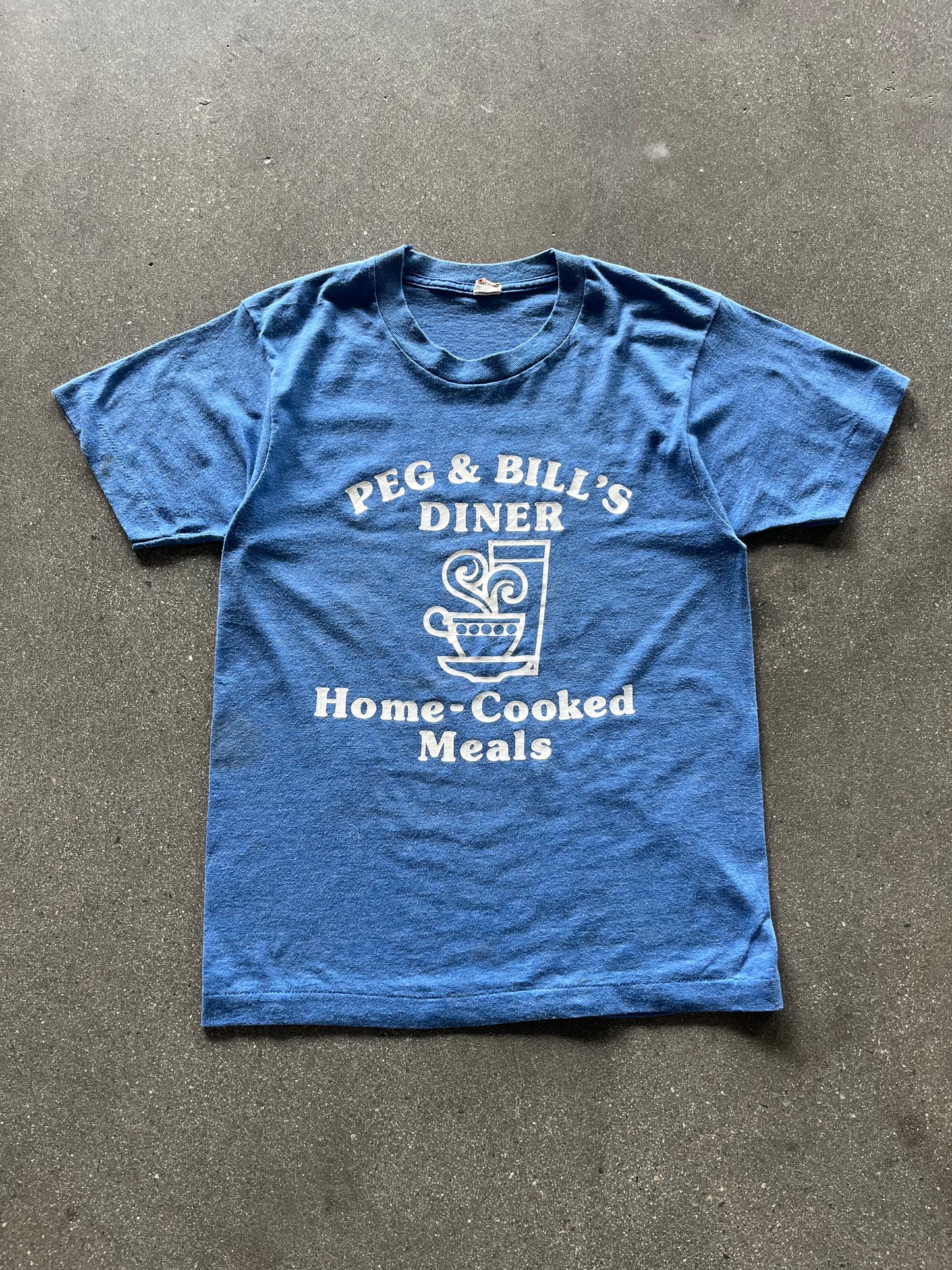 80’S “HOME COOKED MEALS” DINER TEE - M