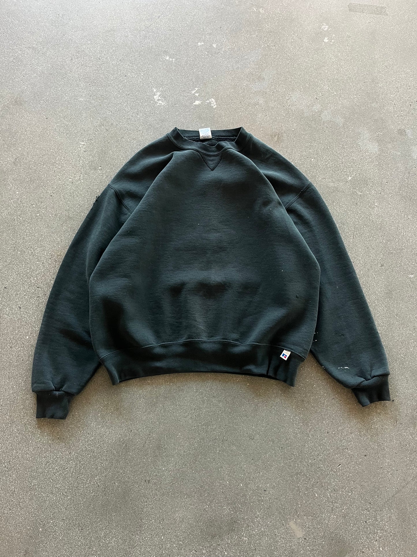 90’S FADED BLACK RUSSELL CREWNECK - BOXY L