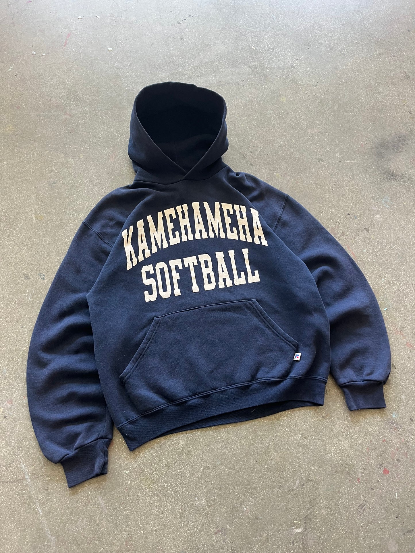 90’S NAVY “KAMEHAMEHA SOFTBALL” RUSSELL HOODIE - BOXY M