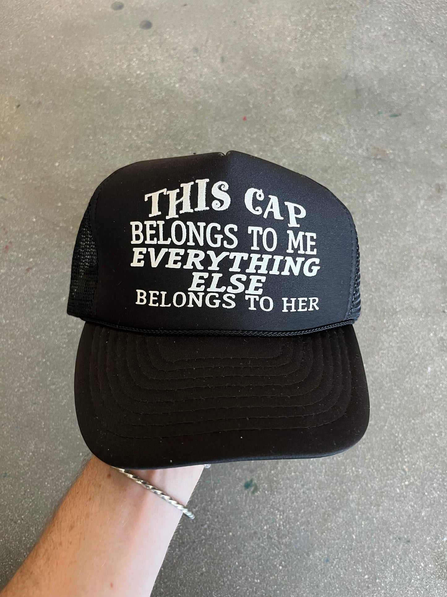 90’S “EVERYTHING ELSE BELONGS TO HER” HAT - ONE SIZE