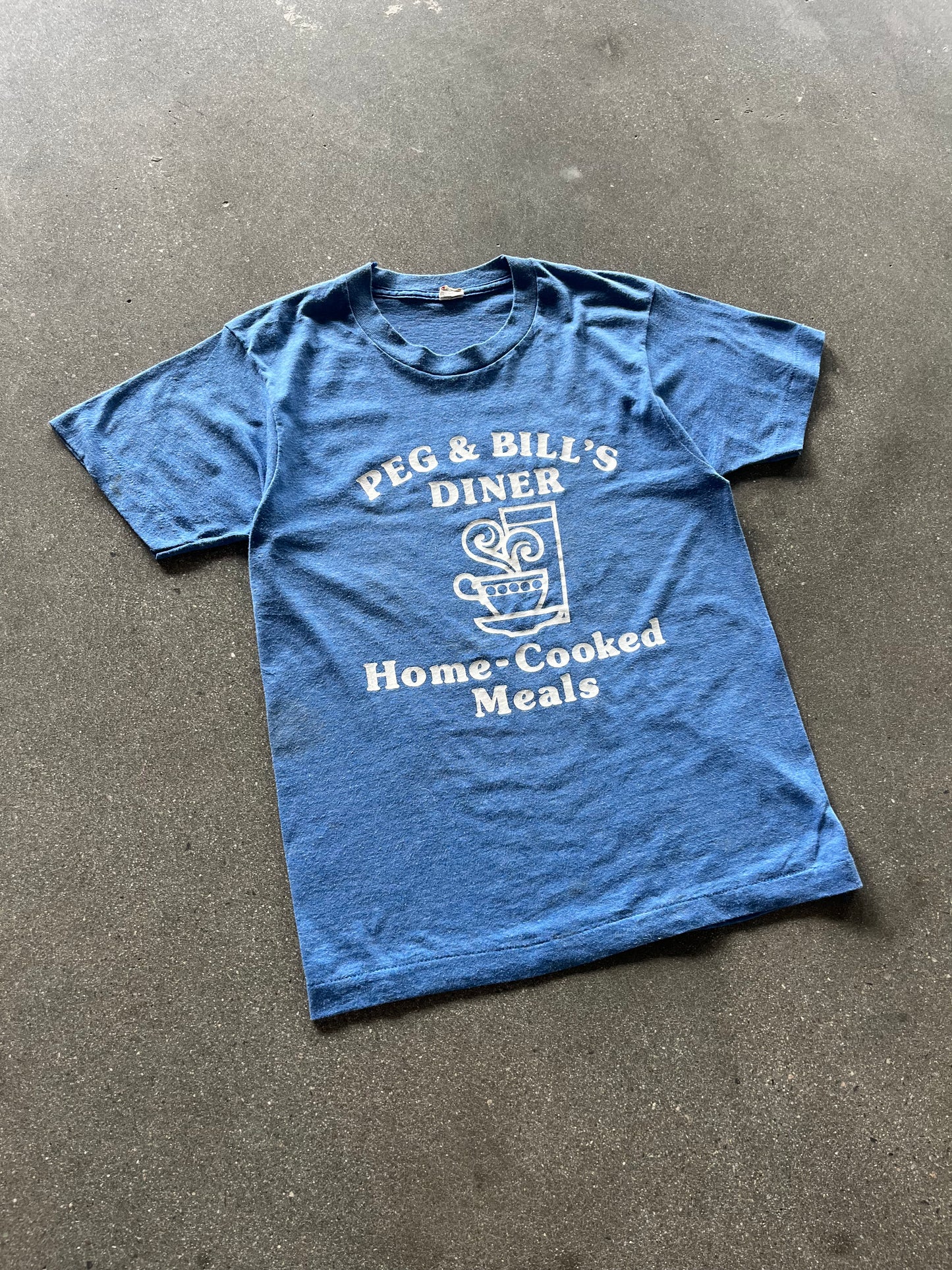 80’S “HOME COOKED MEALS” DINER TEE - M