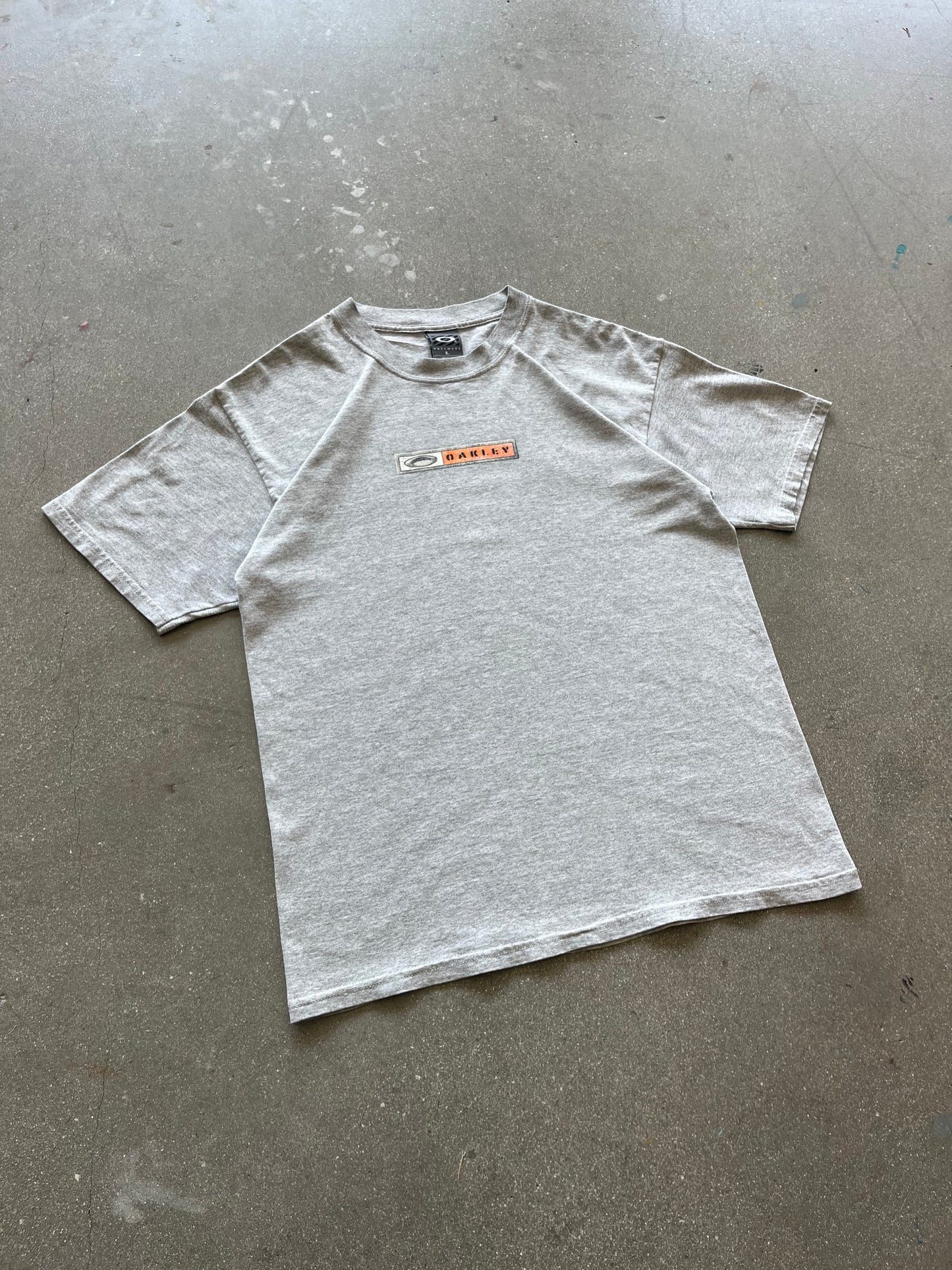 90’S OAKLEY SOFTWARE BOX LOGO TEE - L