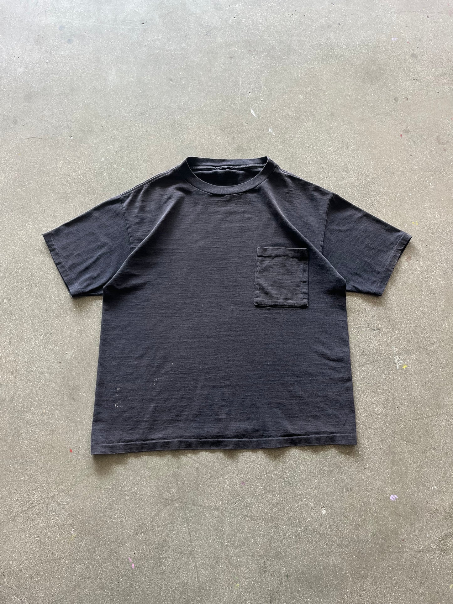 90’S BLACK POCKET TEE - BOXY M/L