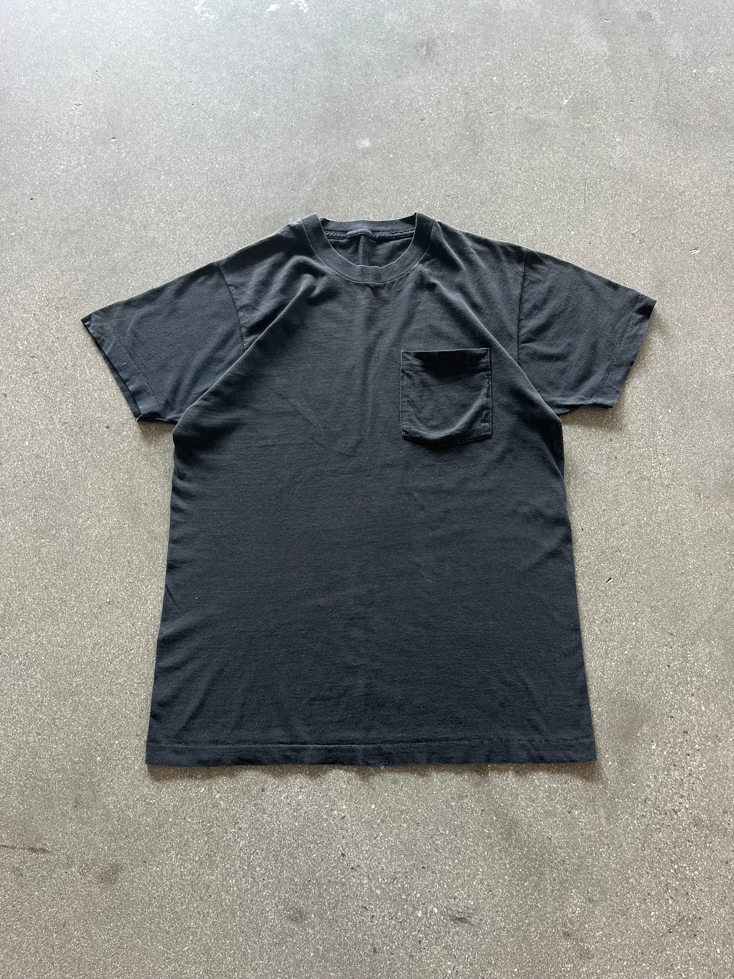 90’S BLACK SELVEDGE POCKET TEE - M/L