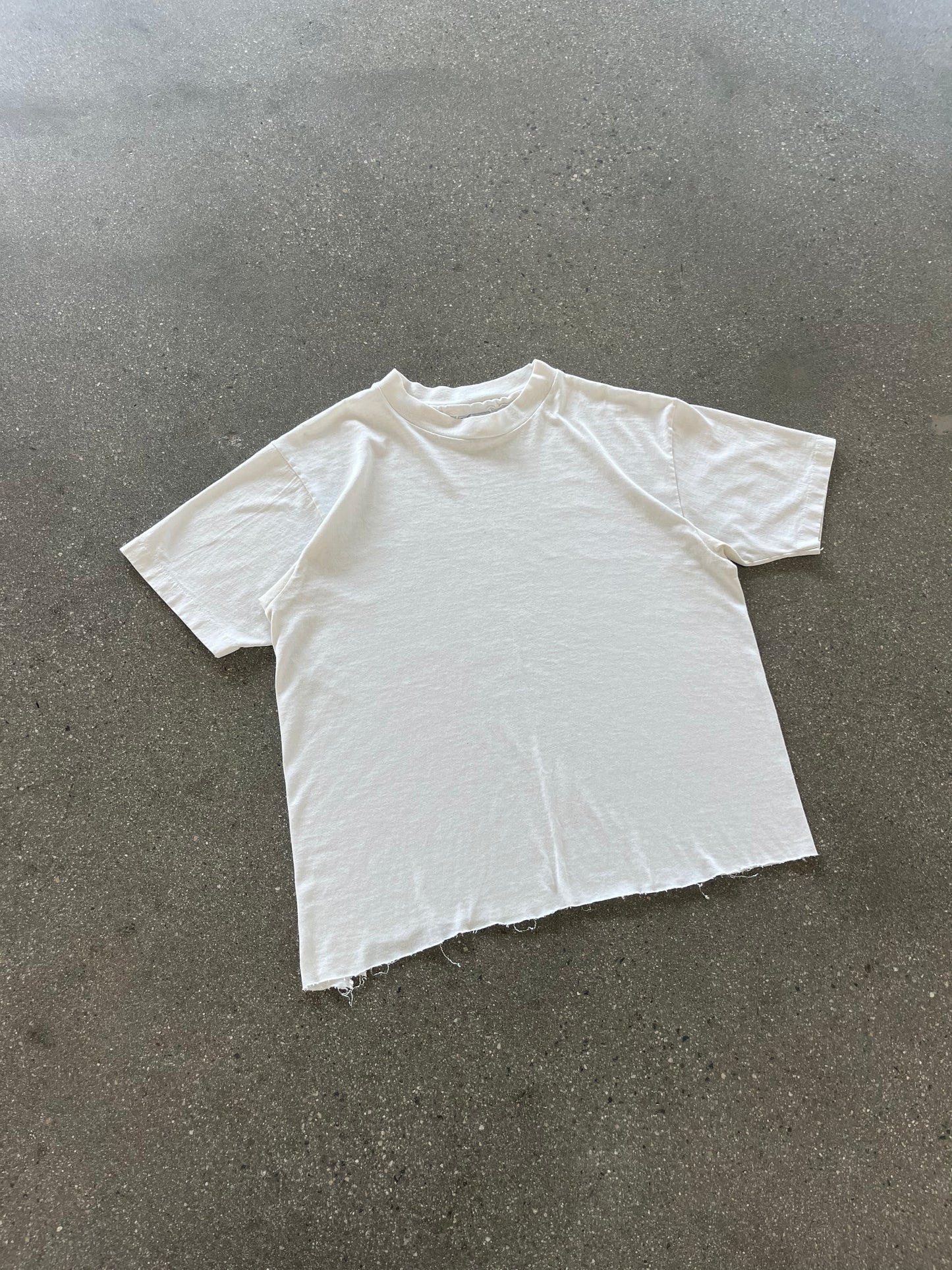 80’S WHITE HANES CUTOFF BLANK TEE - S