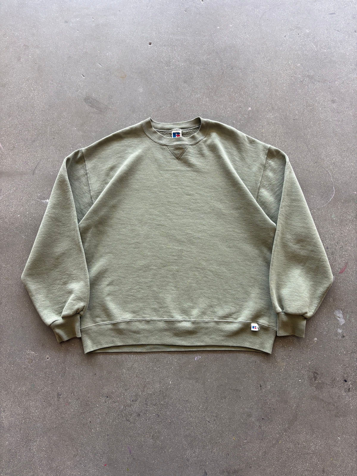 90’S OLIVE GREEN RUSSELL CREWNECK - L