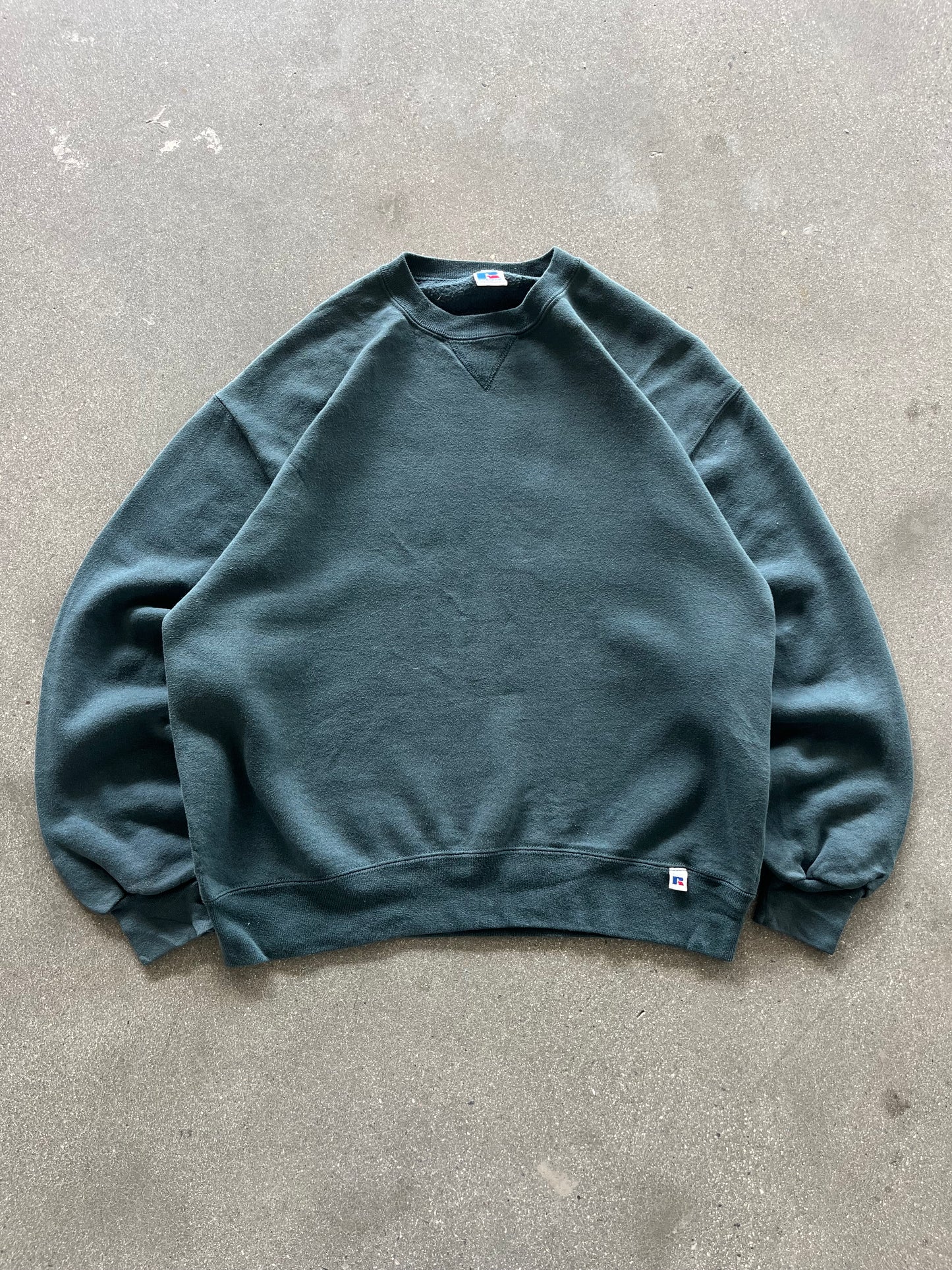 90’S HUNTER GREEN RUSSELL ATHLETIC CREWNECK- BOXY L
