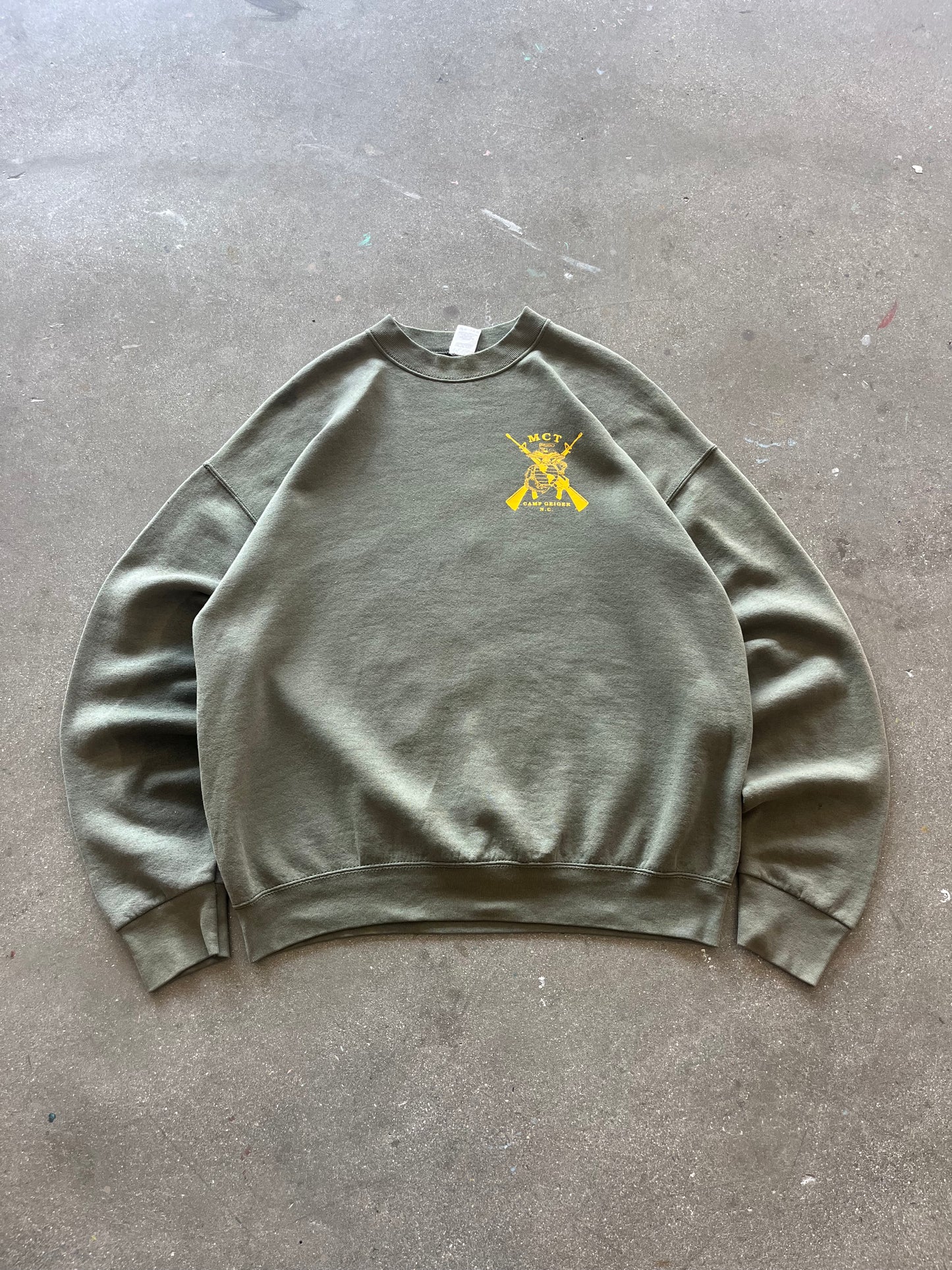 90’S MINT “MCT CAMP” CREWNECK - BOXY L