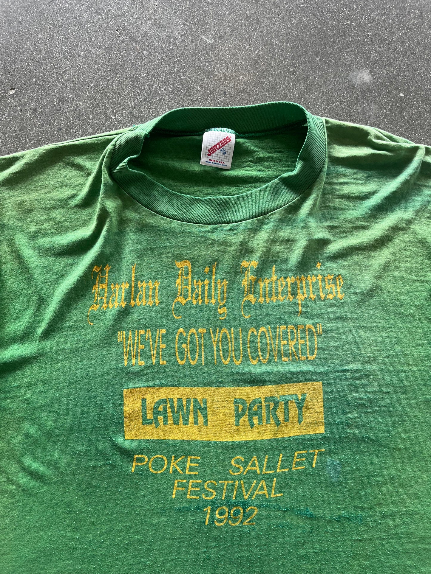 90’S SUNFADED GREEN “LAWN PARTY” TEE - BOXY L