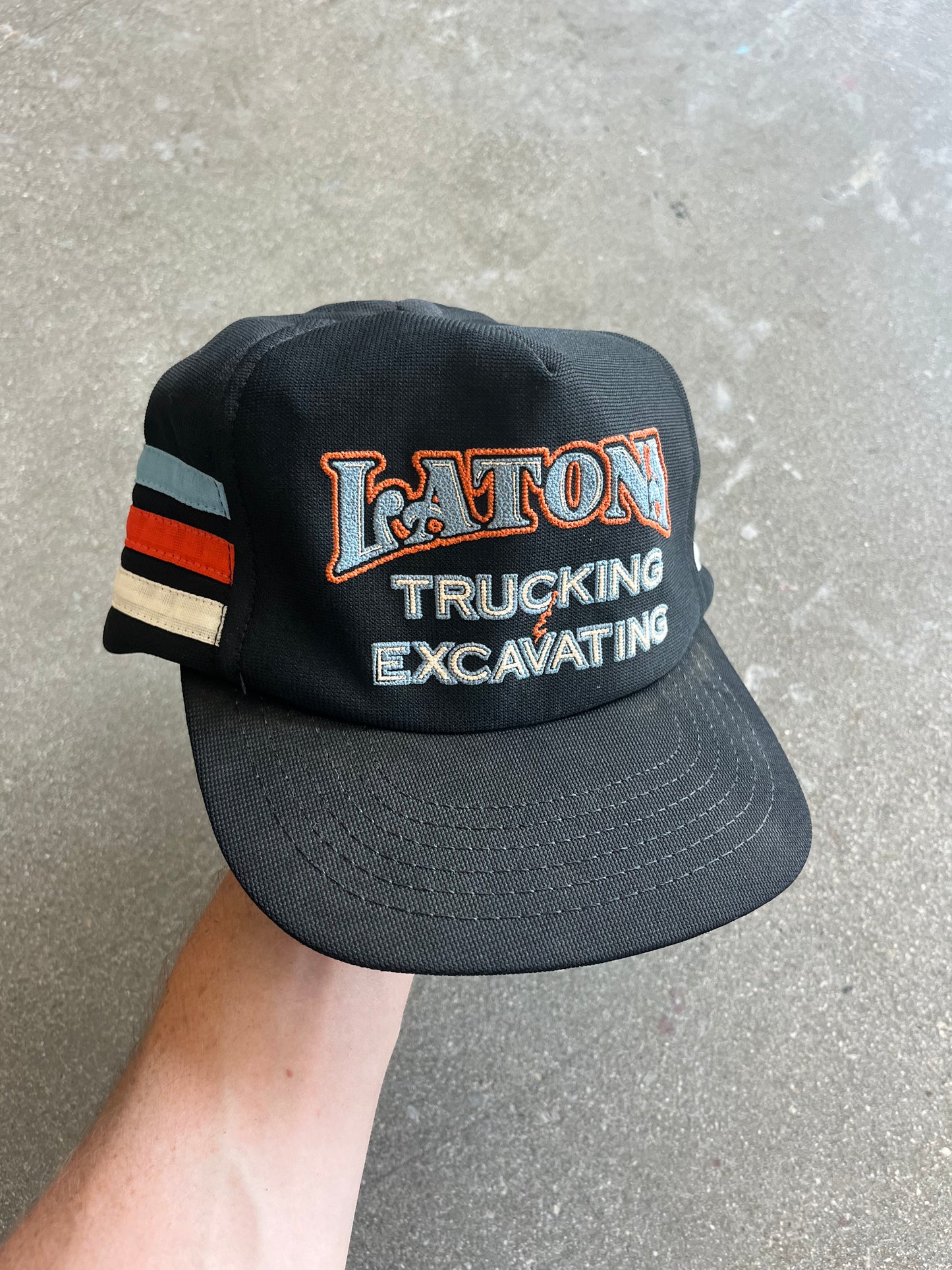 90’S LATONA “TRUCKING & EXCAVATING” TRUCKER HAT - ONE SIZE
