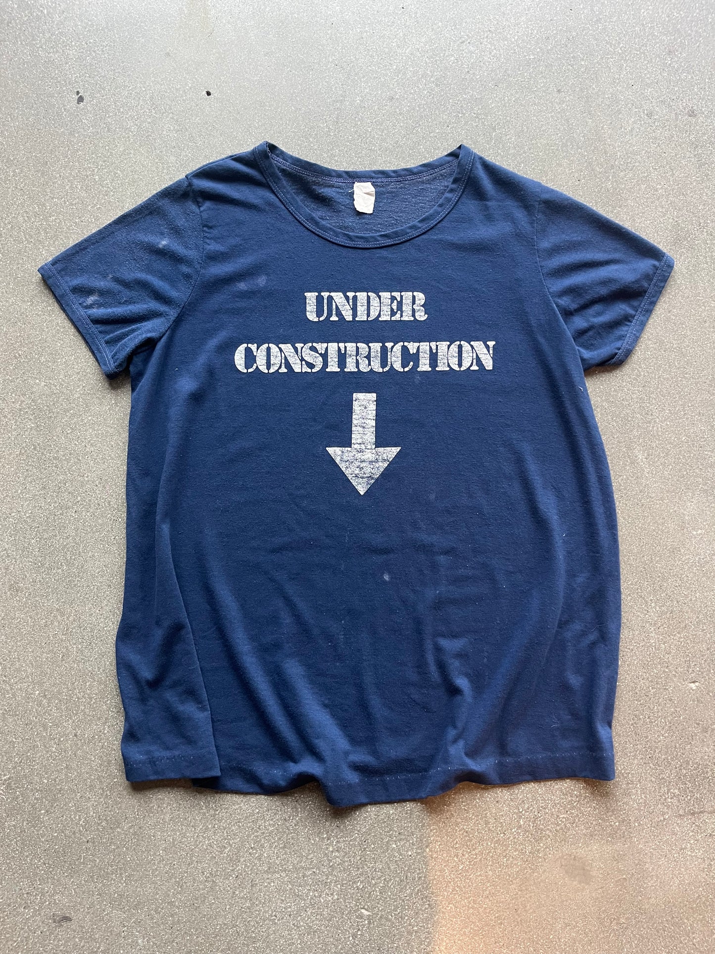 80’S “UNDER CONSTRUCTION” TEE - M/L